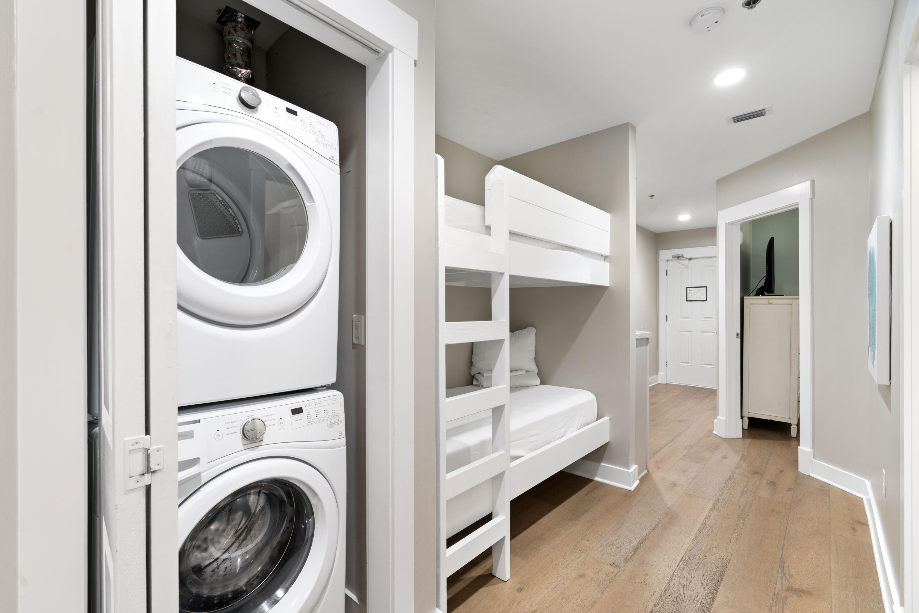 HENDERSON LOFTS - Residential