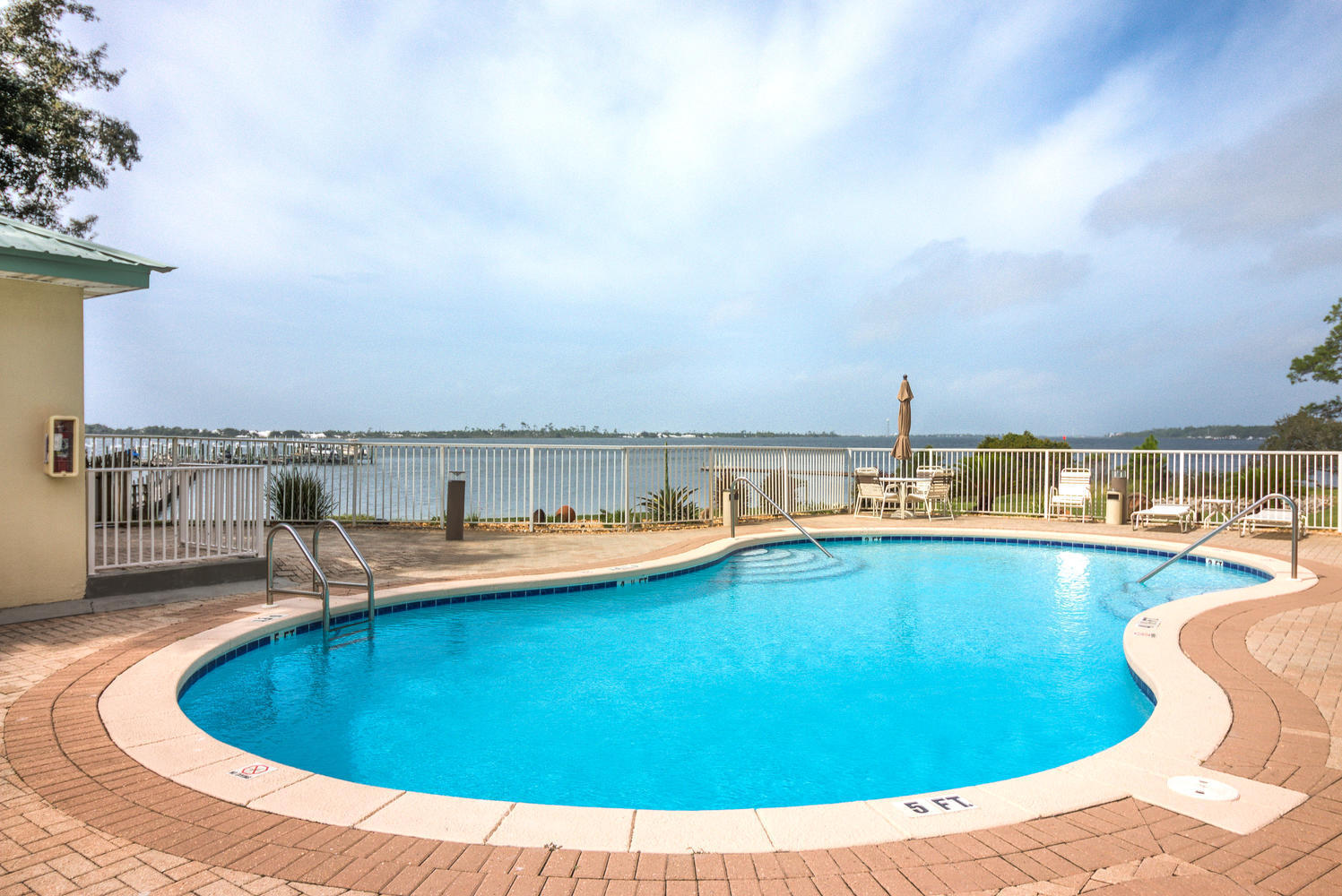 INTERCOASTAL POINTE - Residential