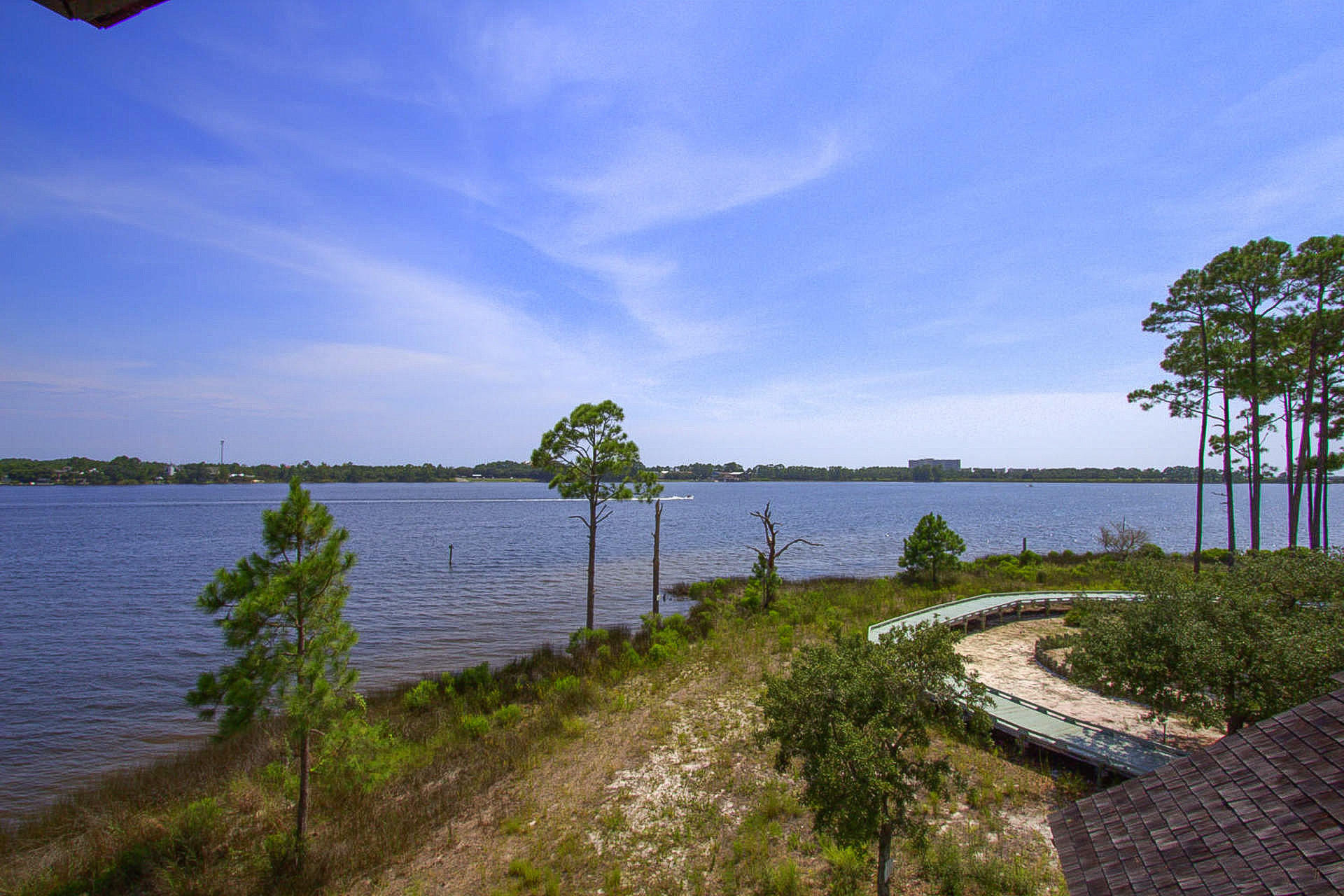 WILD HERON PHASE II - Land