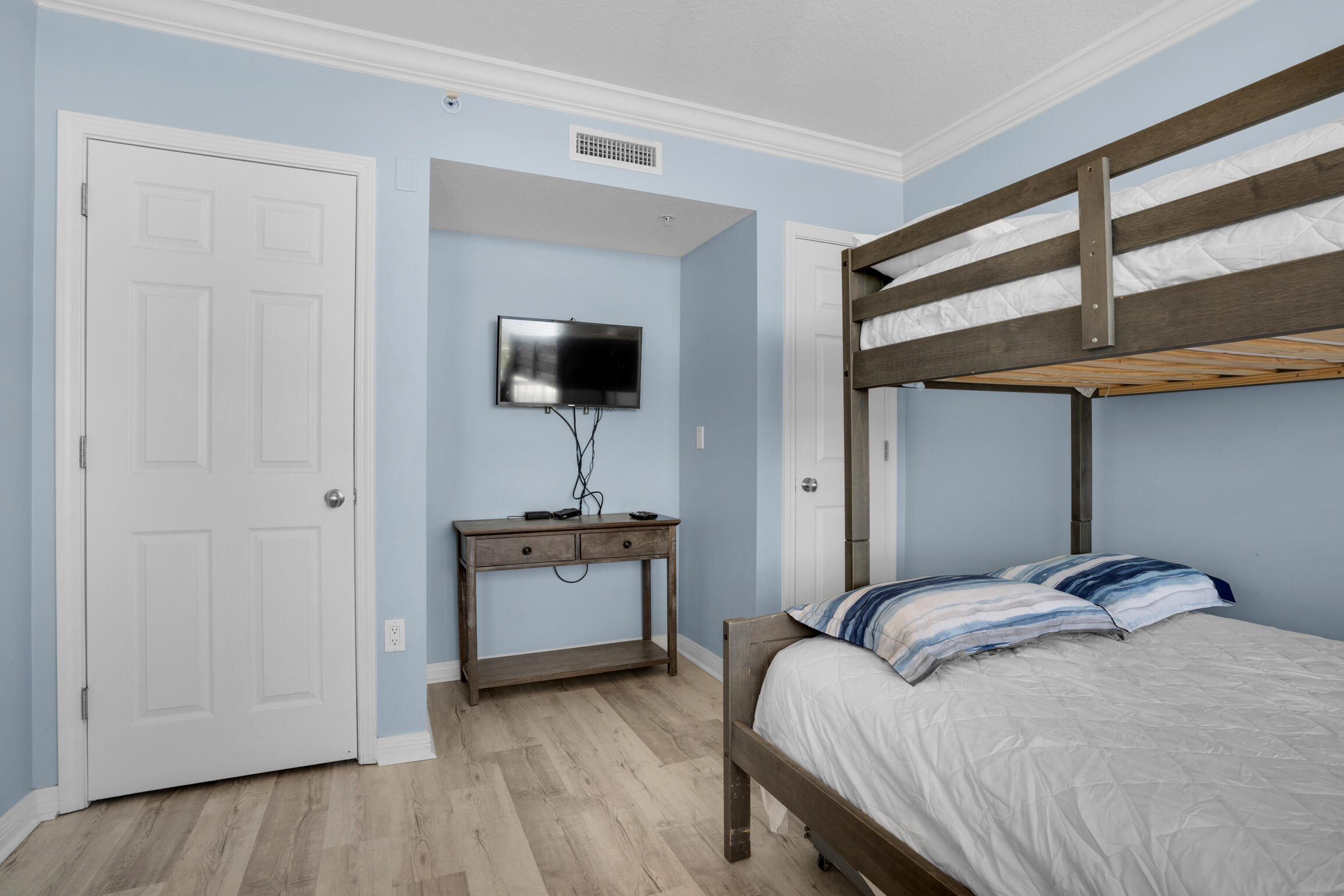 DESTIN WEST BEACH AND BAY RESORT - Residential
