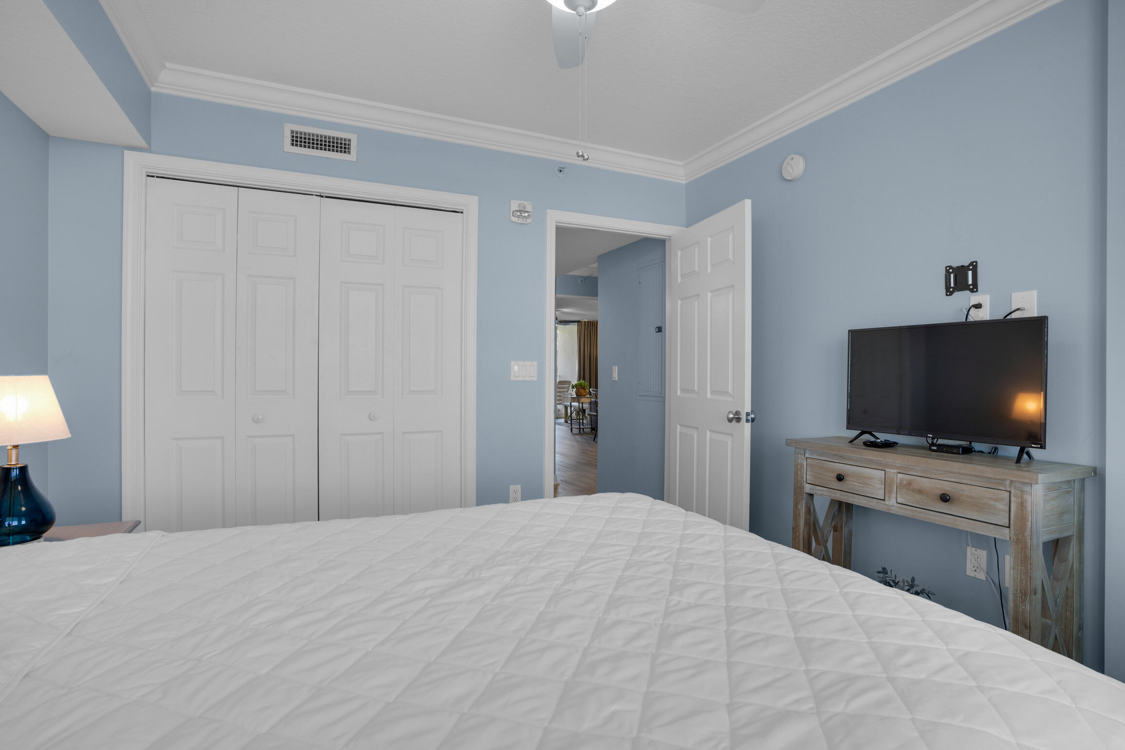 DESTIN WEST BEACH AND BAY RESORT - Residential