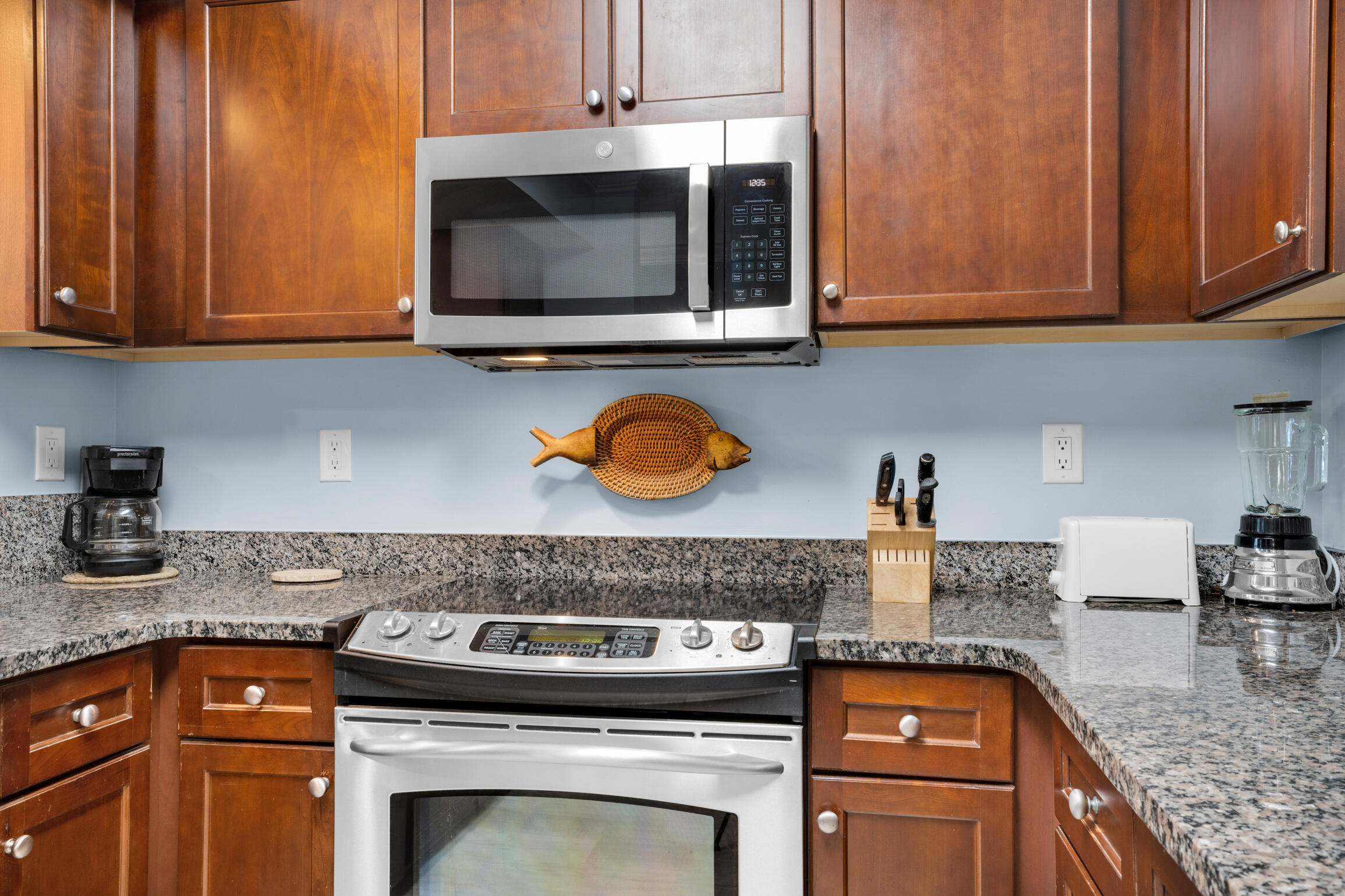 DESTIN WEST BEACH AND BAY RESORT - Residential
