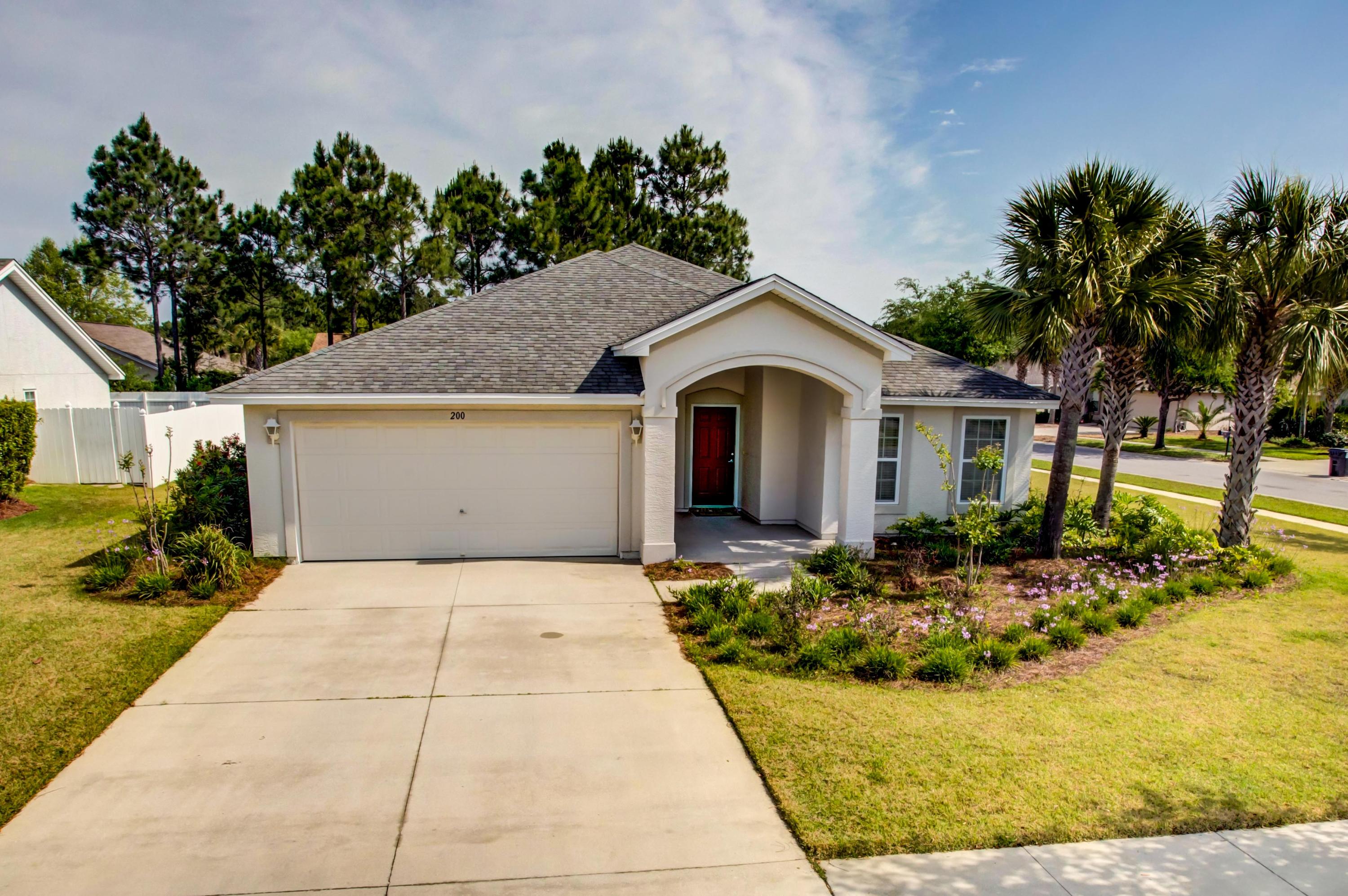 PALMETTO TRACE - Residential