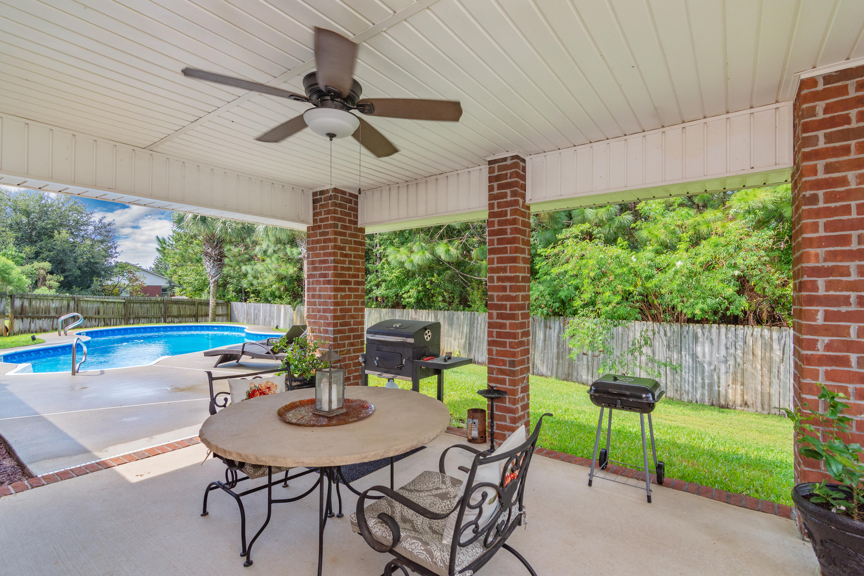 CREETWOODS - Residential