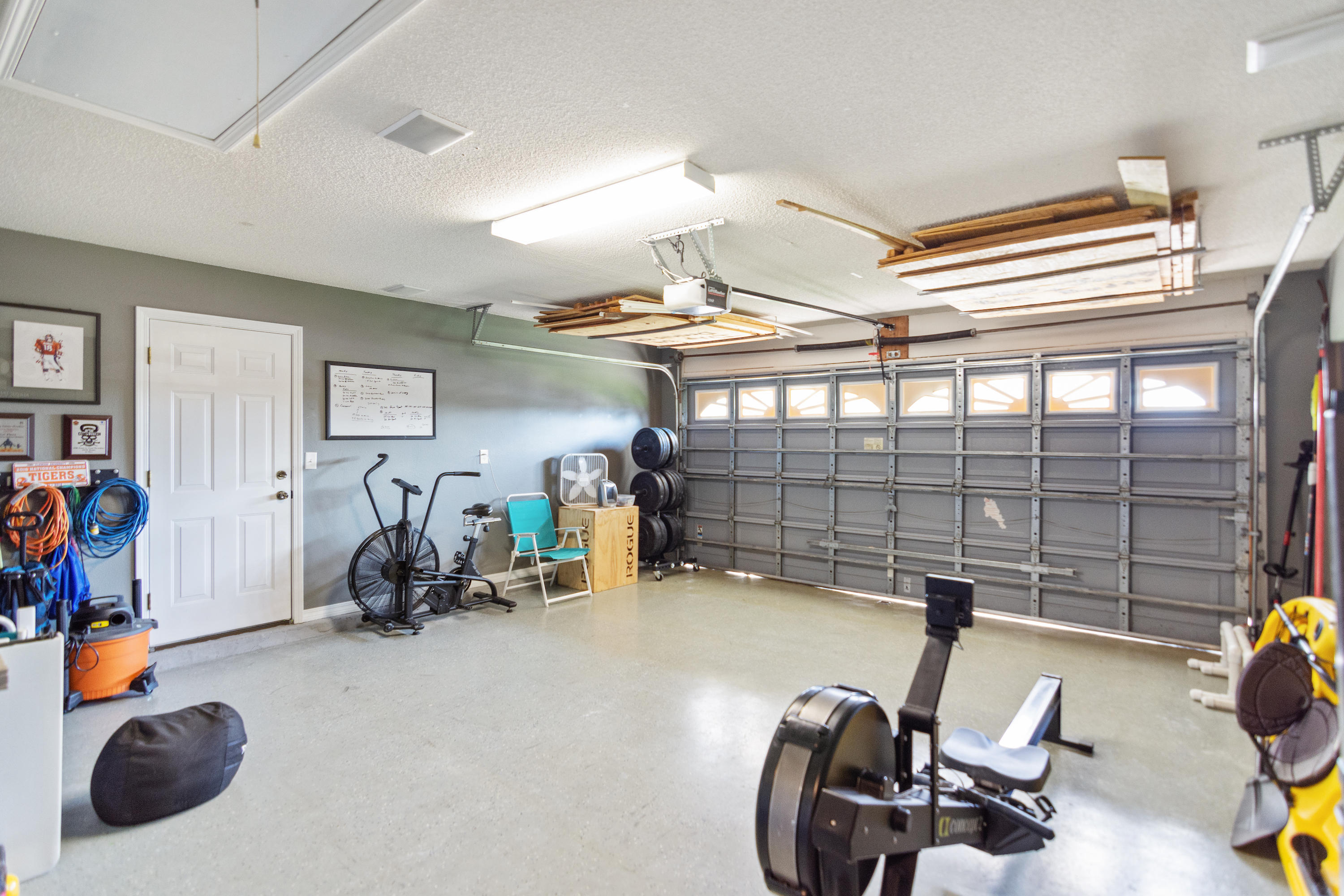 CREETWOODS - Residential