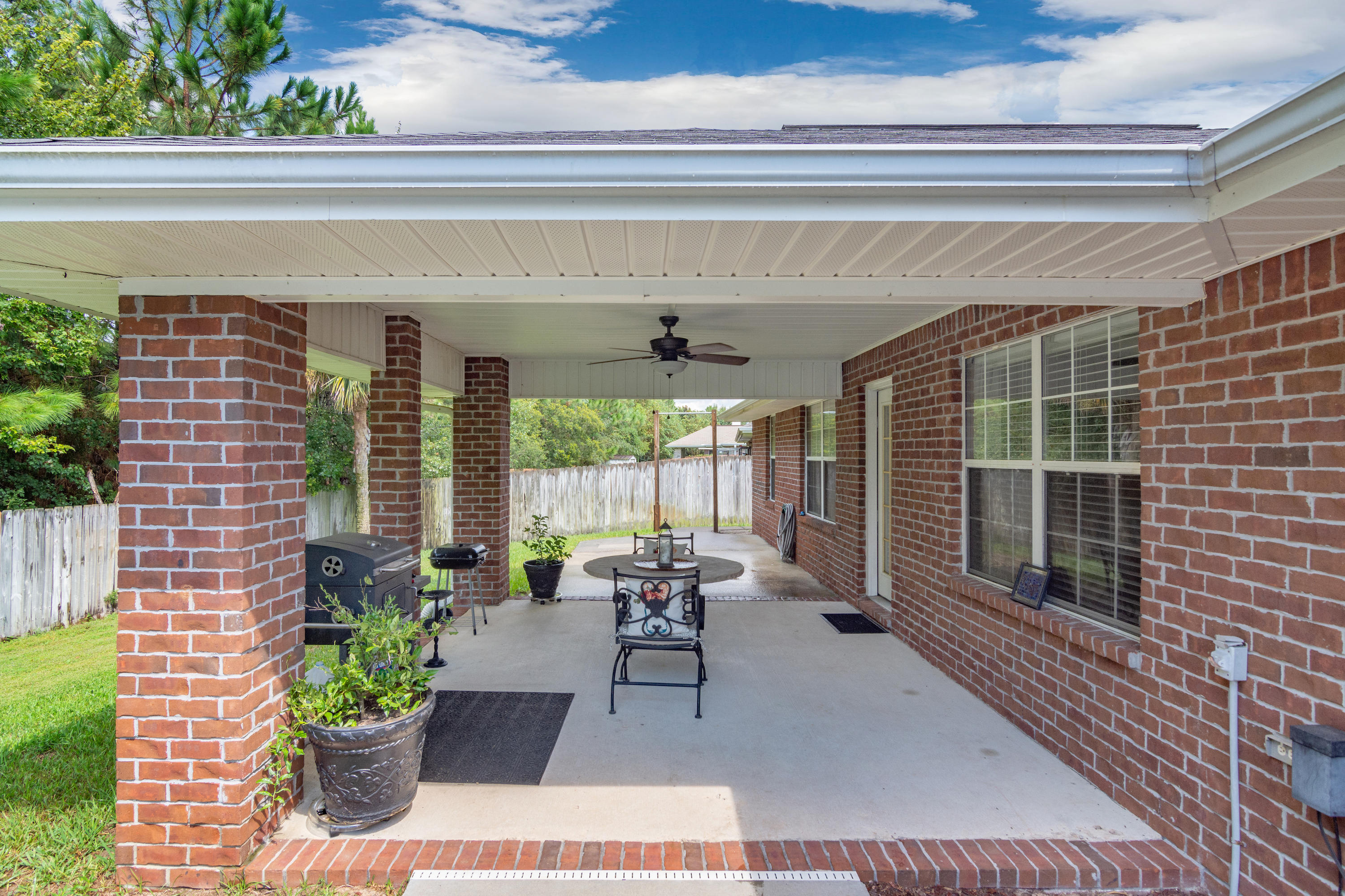 CREETWOODS - Residential