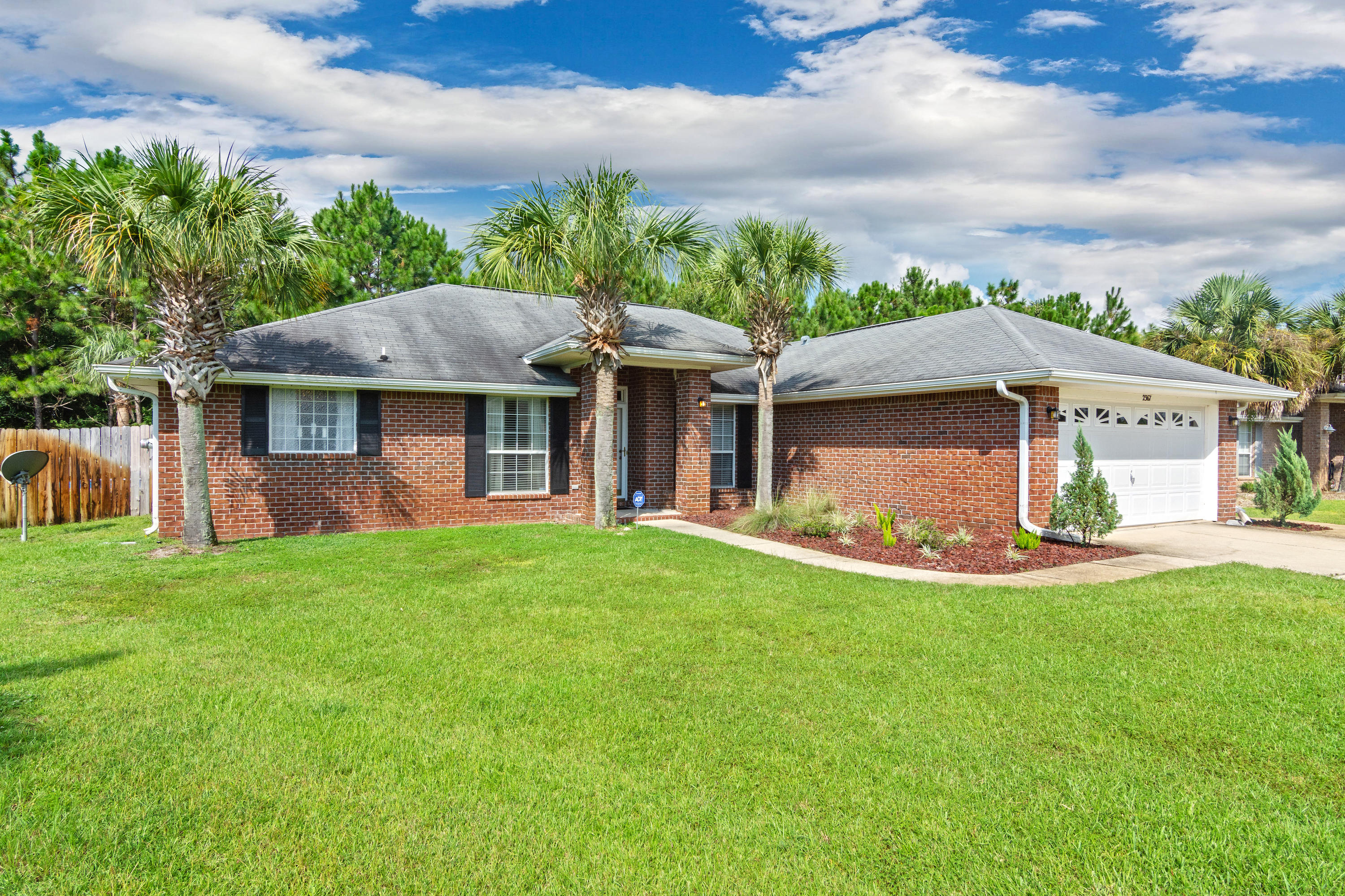 CREETWOODS - Residential