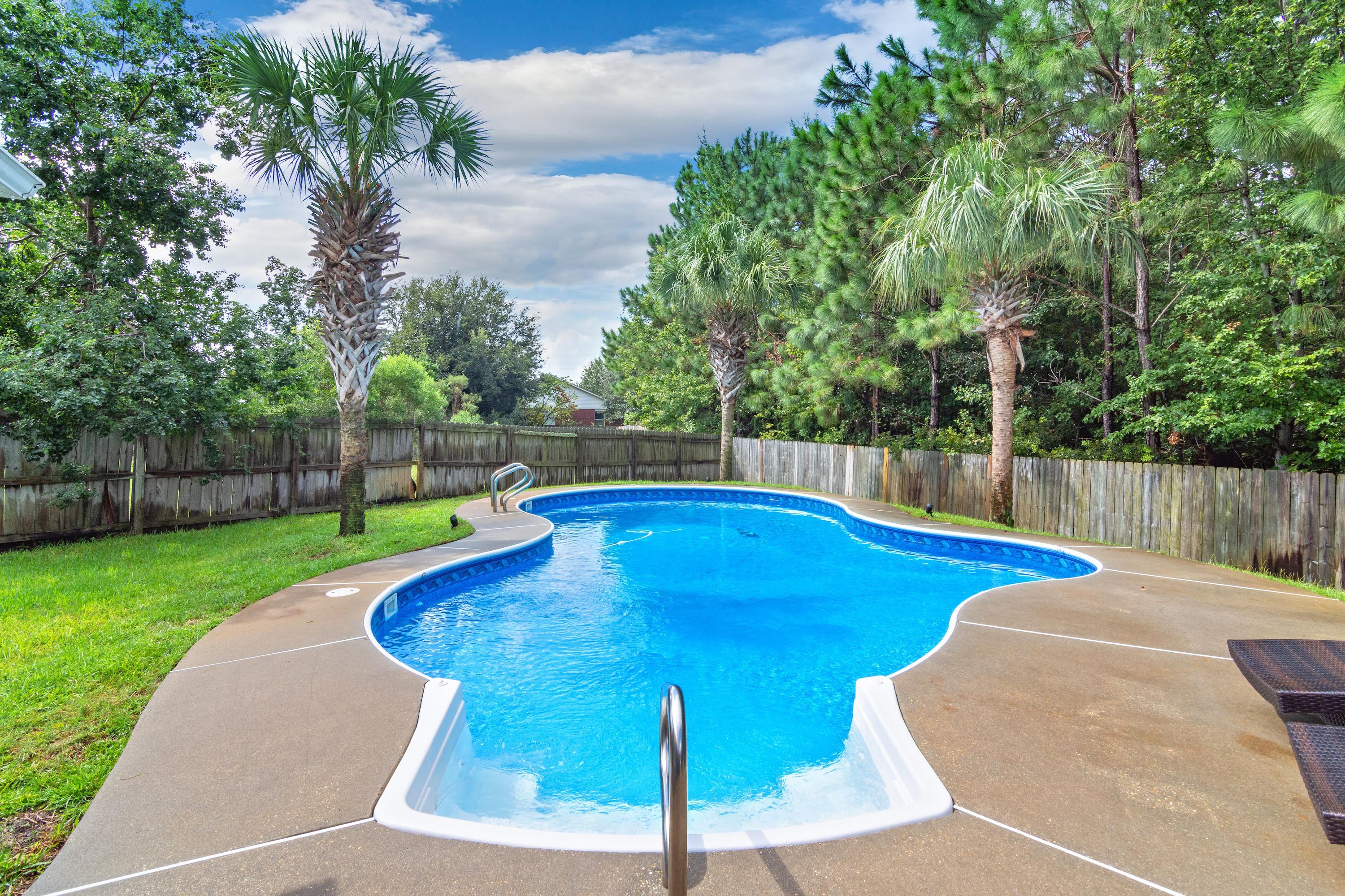 CREETWOODS - Residential