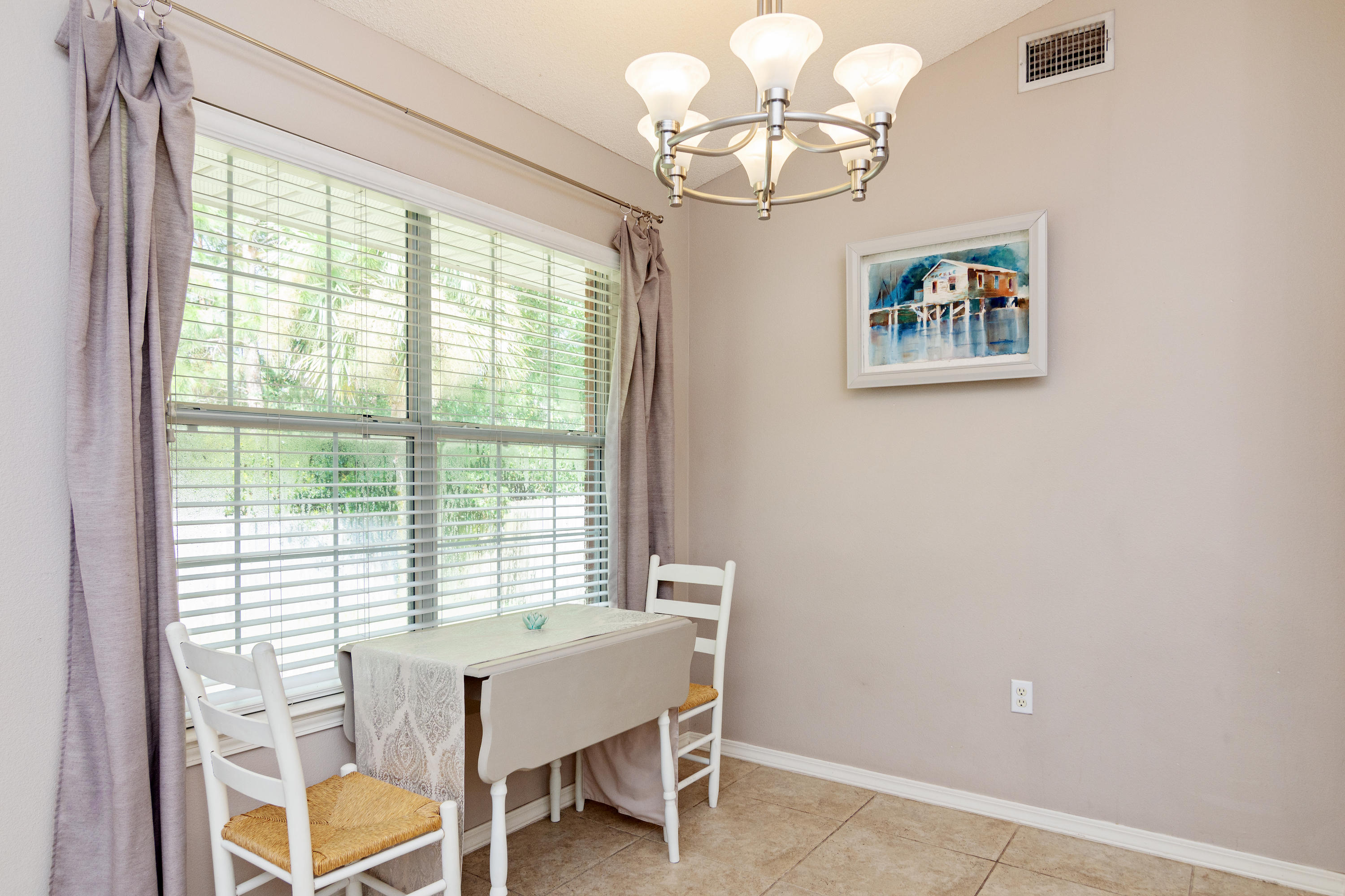 CREETWOODS - Residential