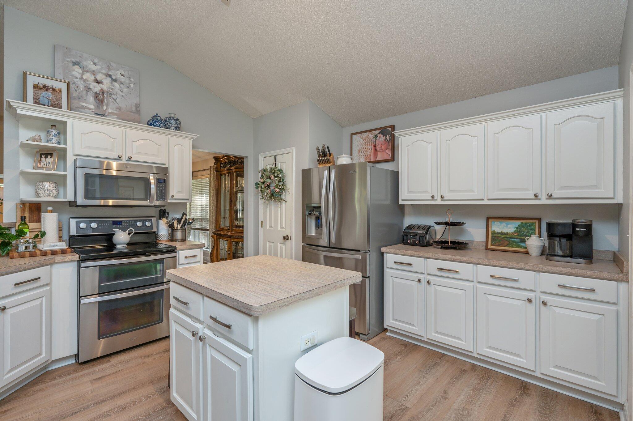 SILVER OAKS PH 1 - Residential