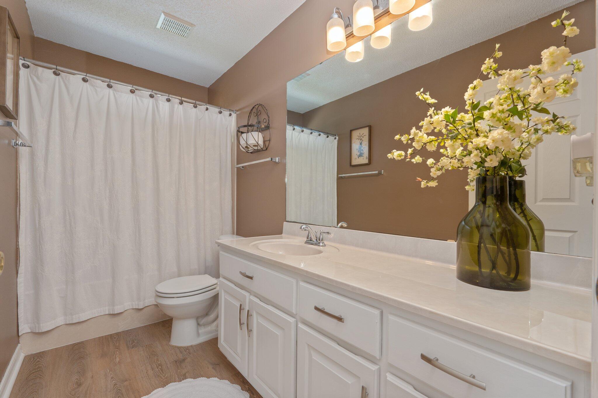 SILVER OAKS PH 1 - Residential