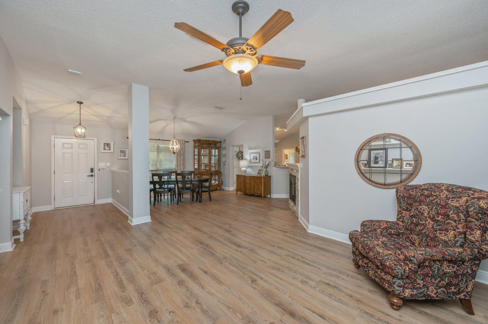 SILVER OAKS PH 1 - Residential