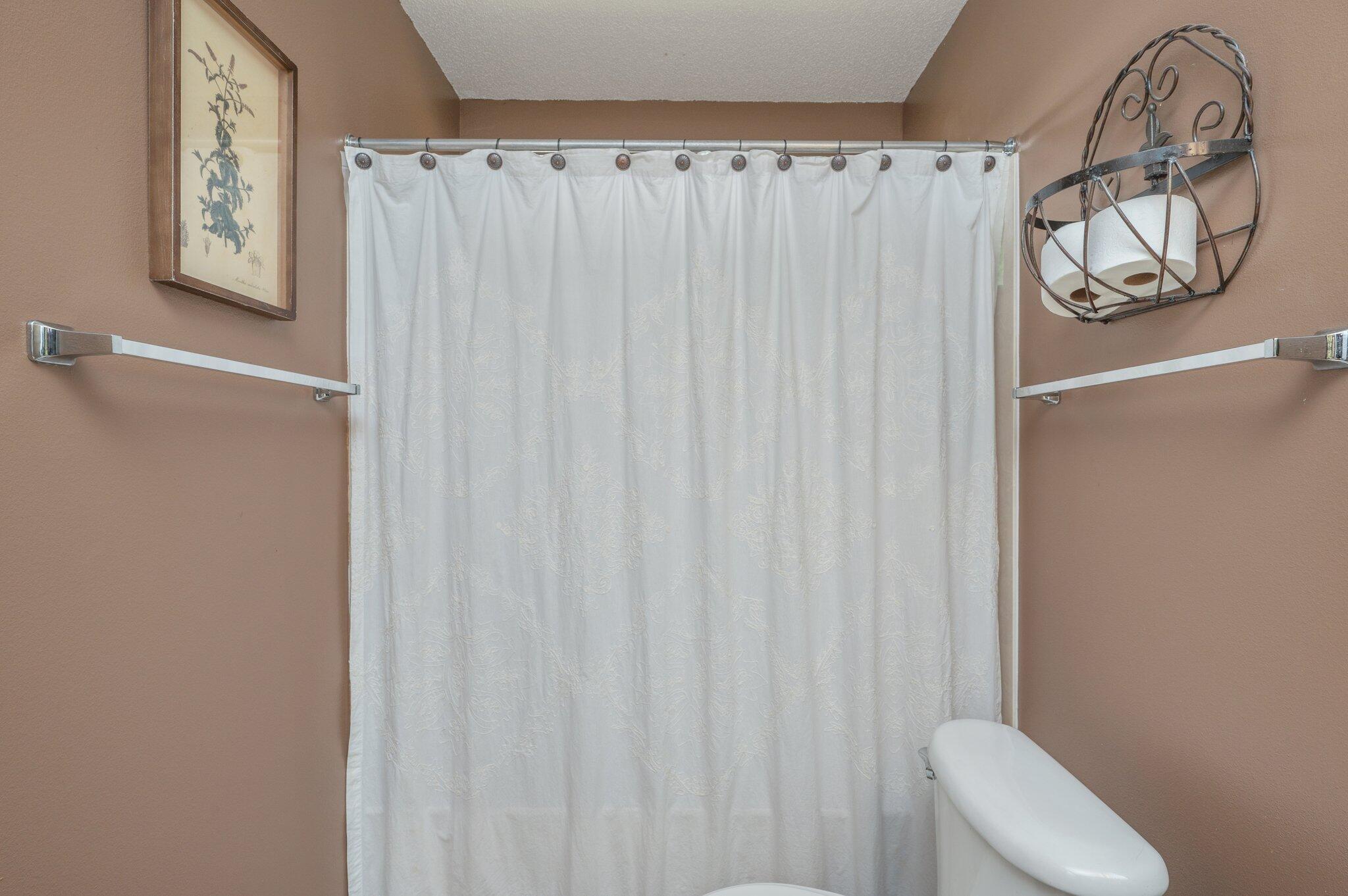 SILVER OAKS PH 1 - Residential