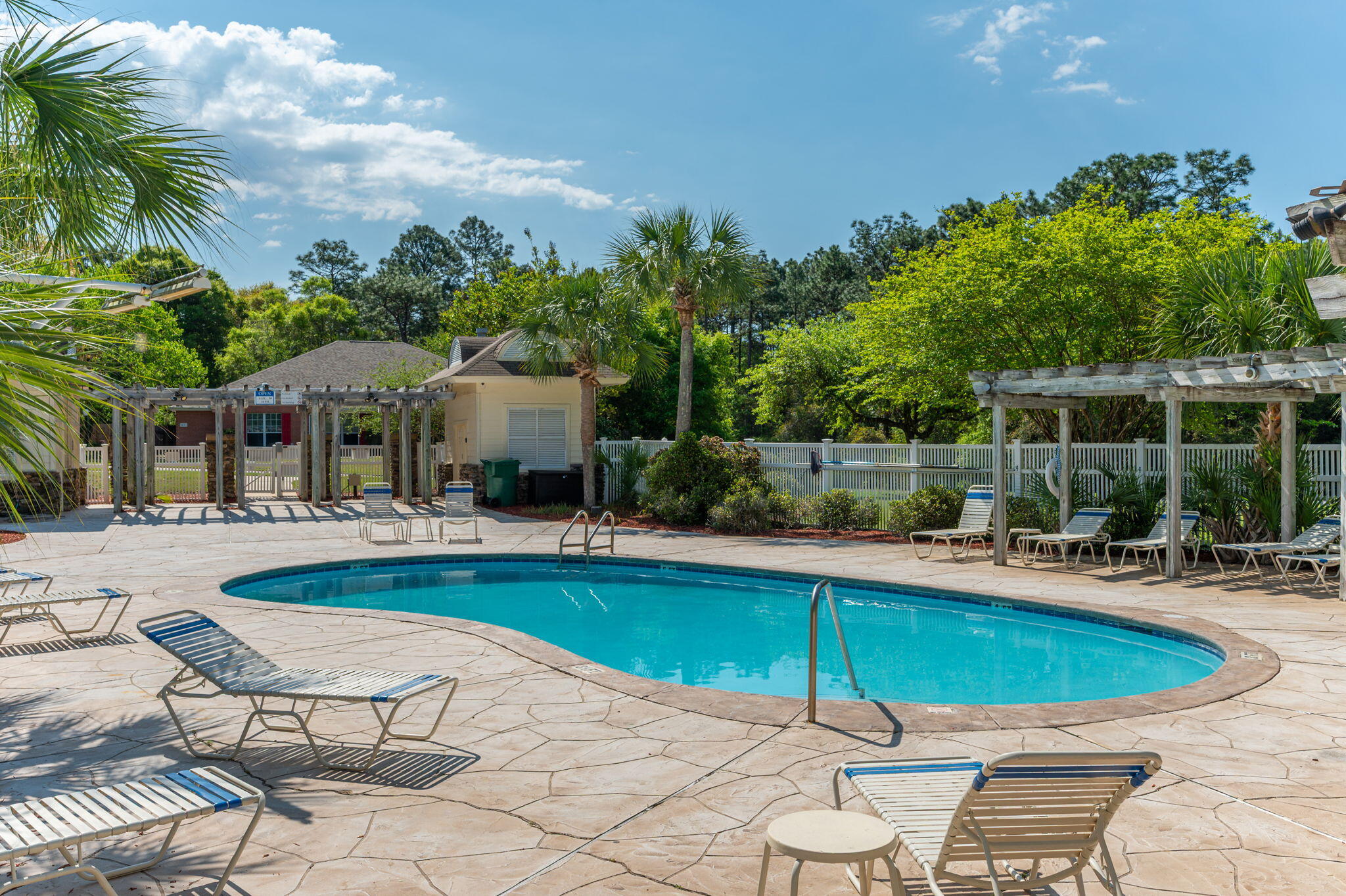 SILVER OAKS PH 1 - Residential