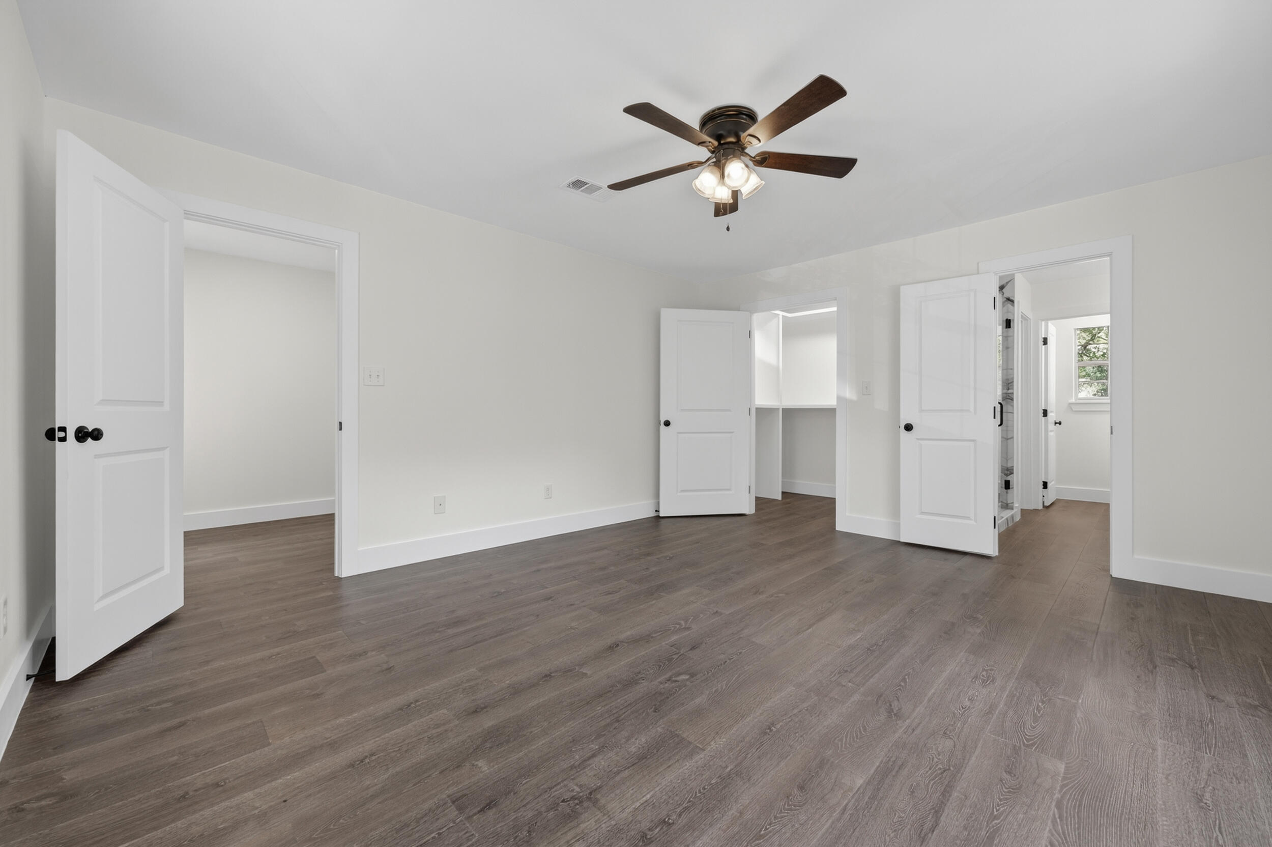 SAILBOAT COVE S/D - Residential