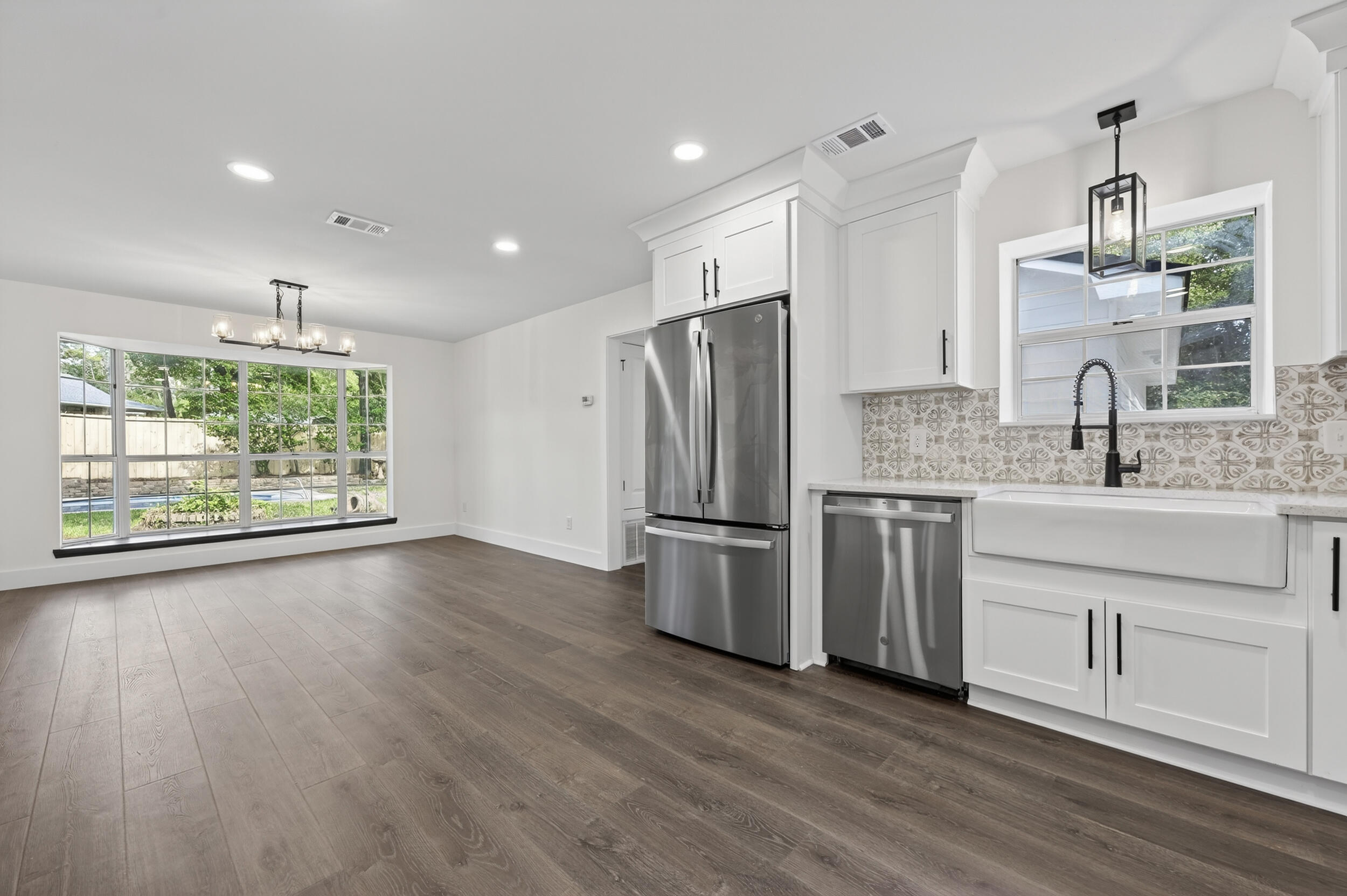 SAILBOAT COVE S/D - Residential