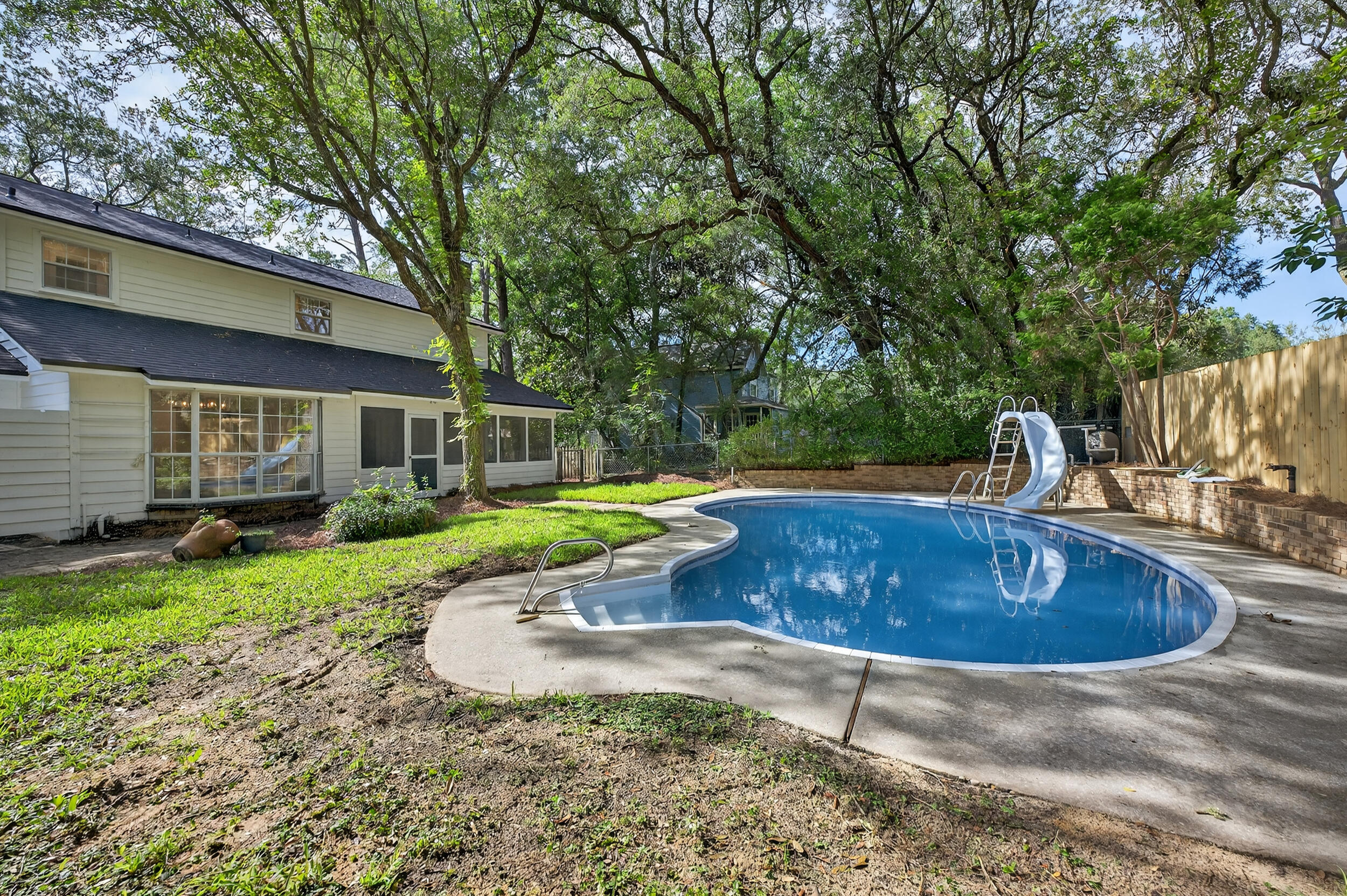 SAILBOAT COVE S/D - Residential