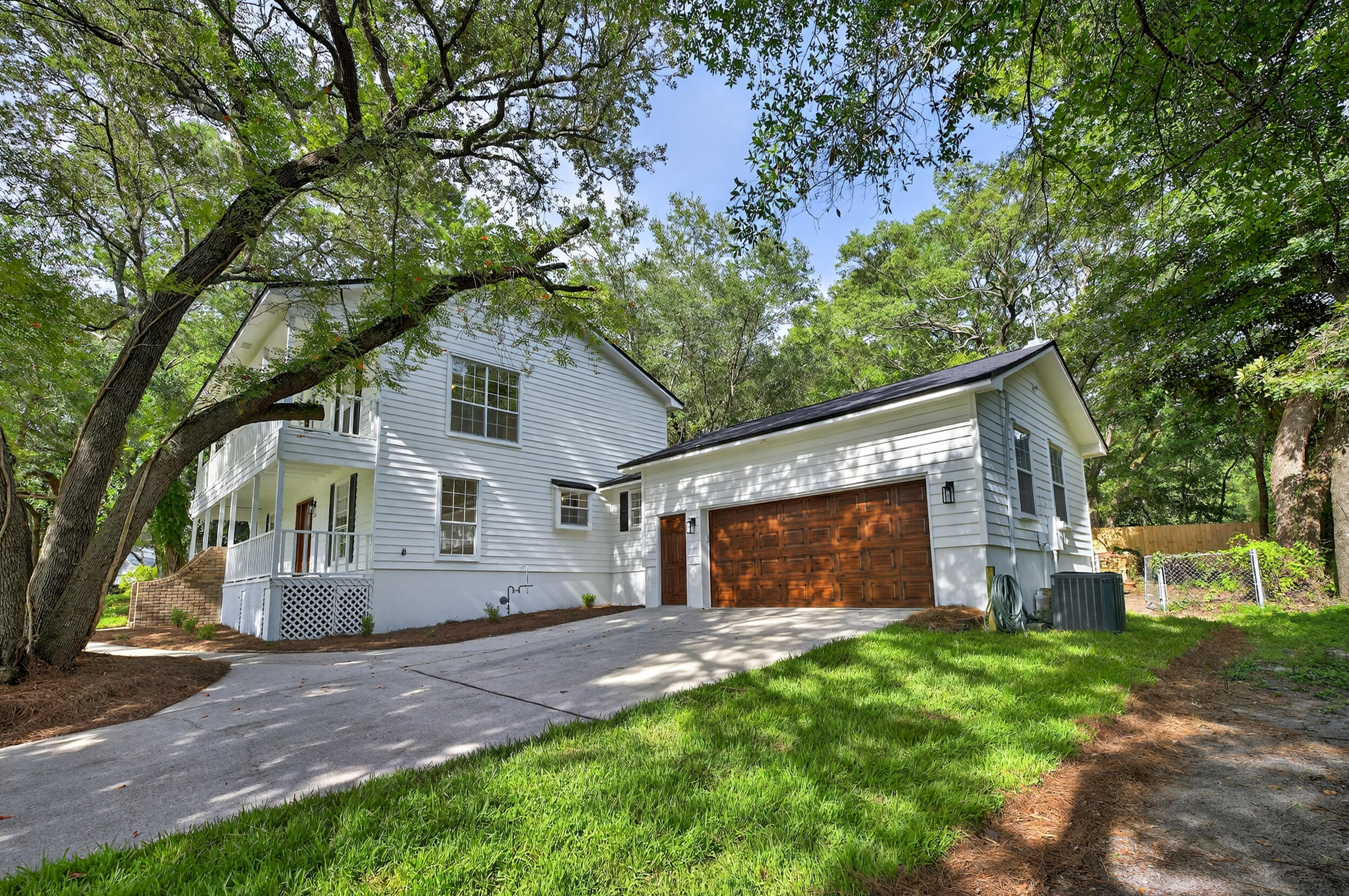 SAILBOAT COVE S/D - Residential