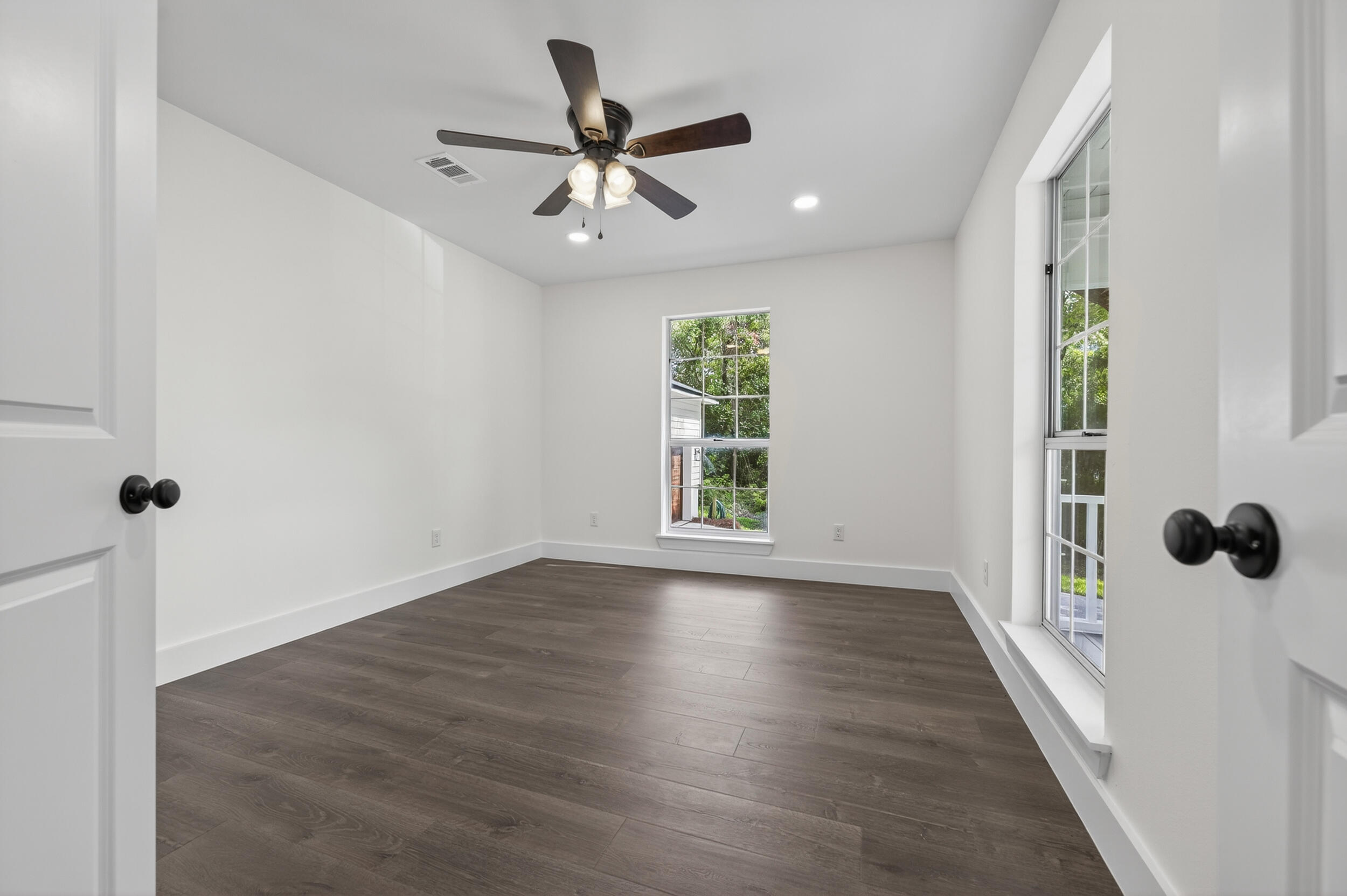 SAILBOAT COVE S/D - Residential