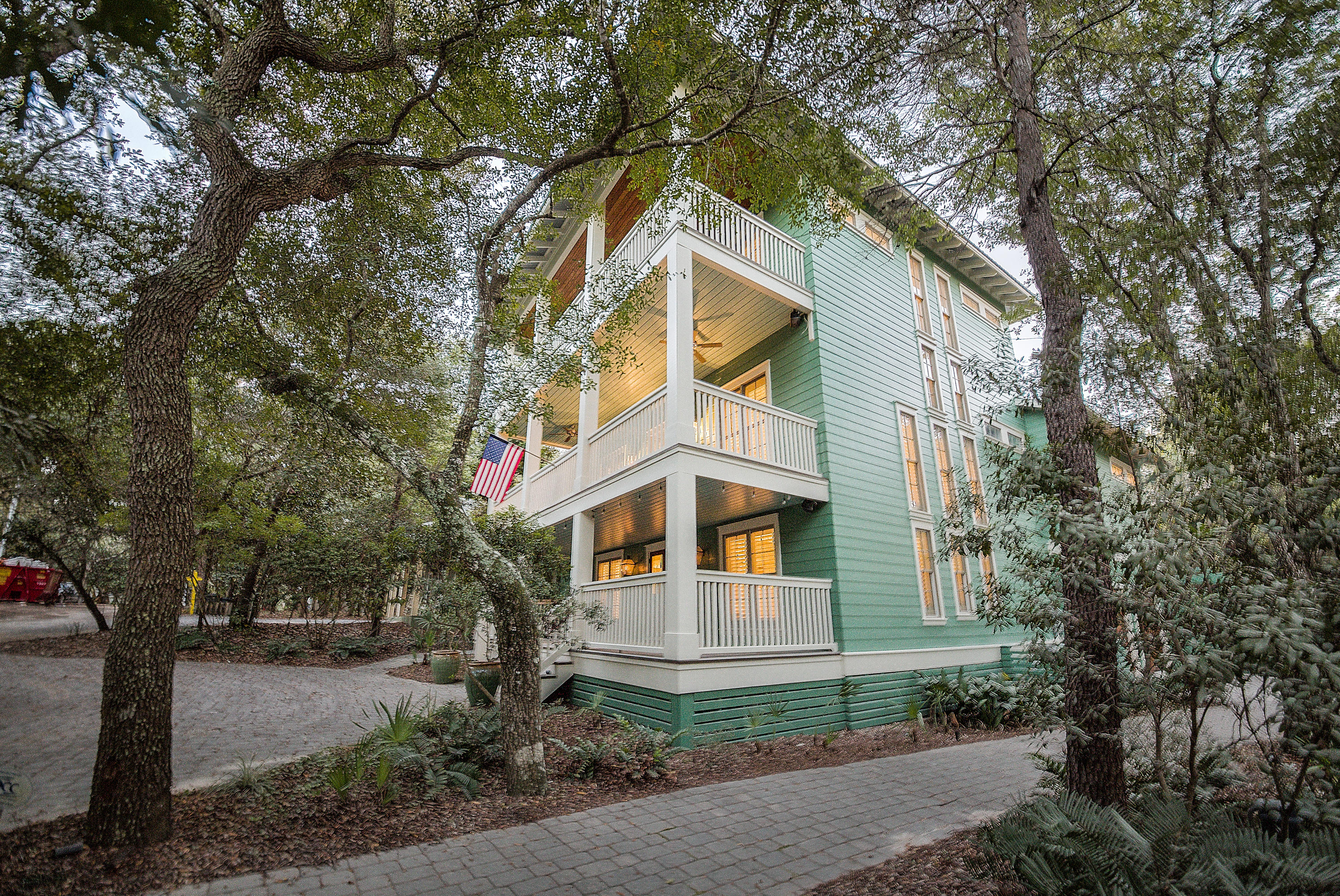 SEAGROVE 1ST ADDN - Residential
