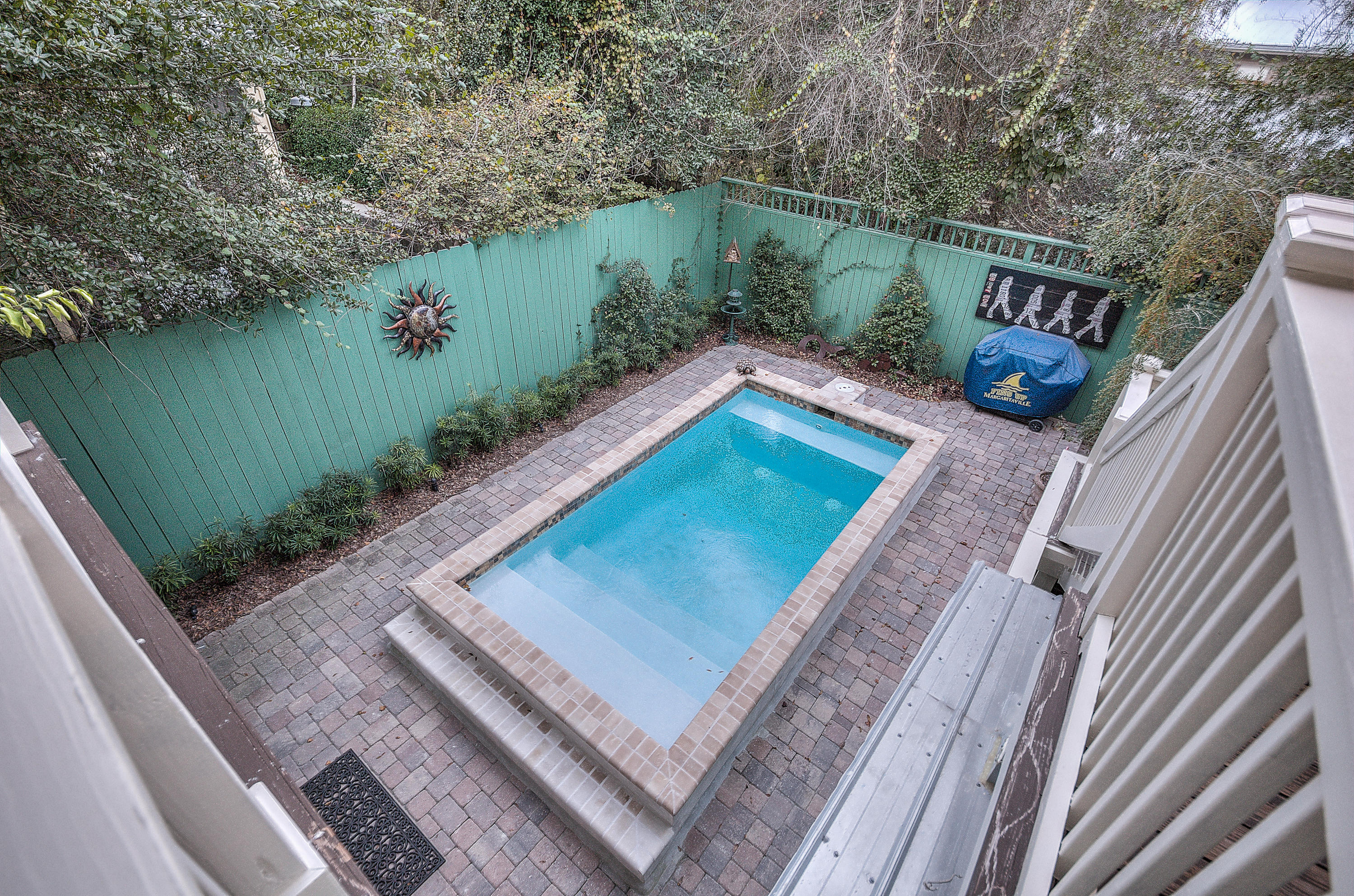 SEAGROVE 1ST ADDN - Residential