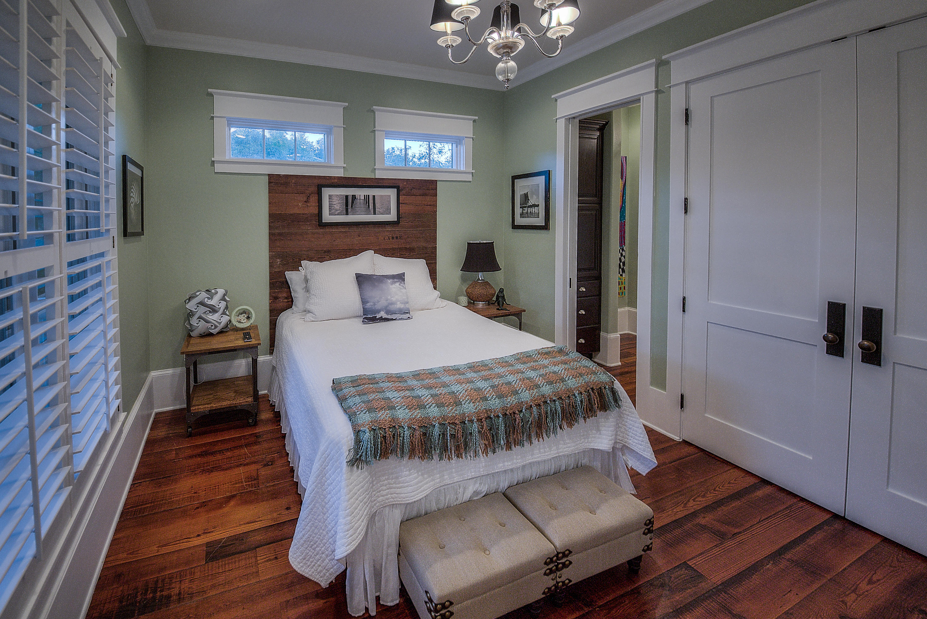 SEAGROVE 1ST ADDN - Residential