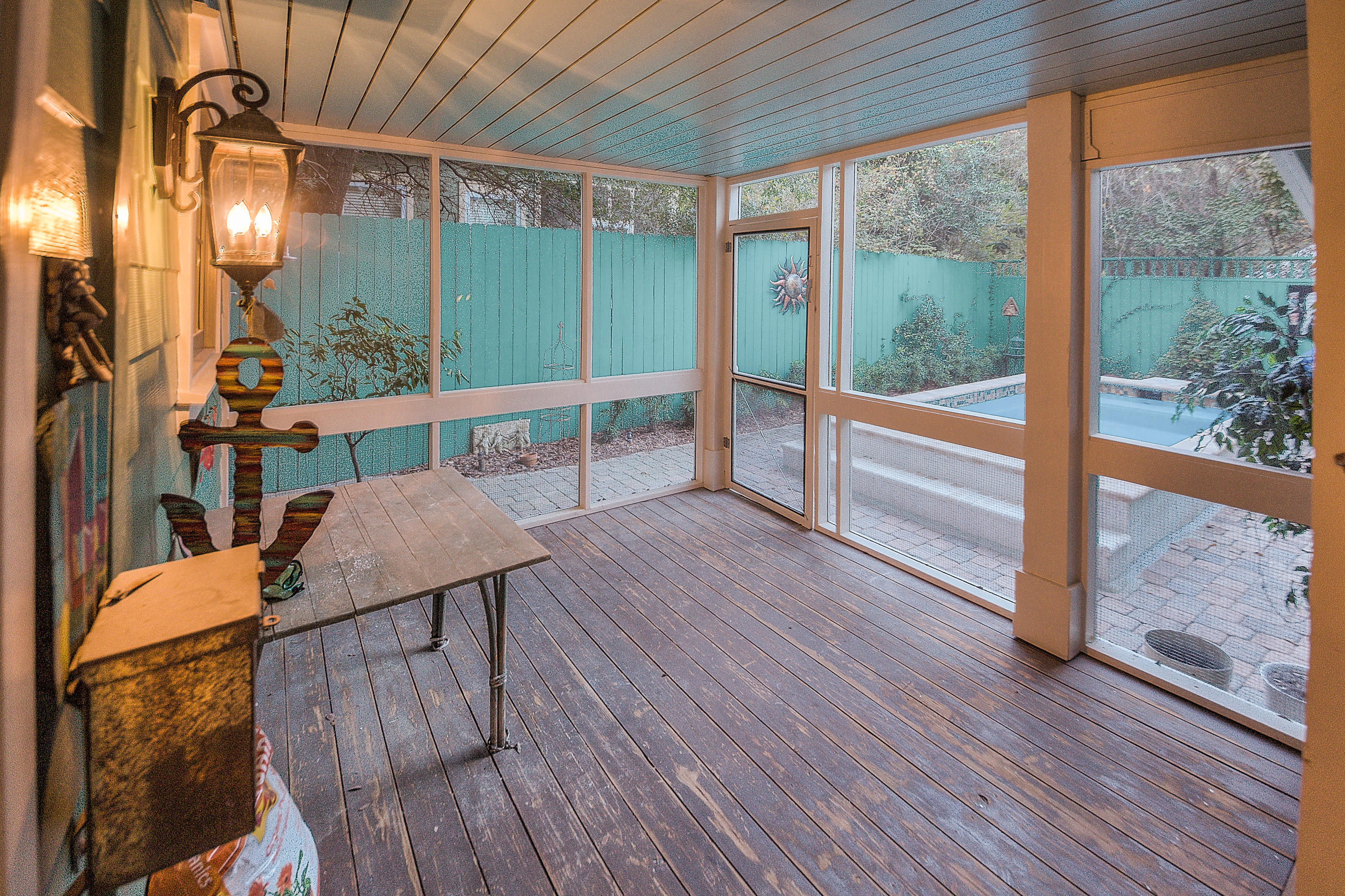 SEAGROVE 1ST ADDN - Residential