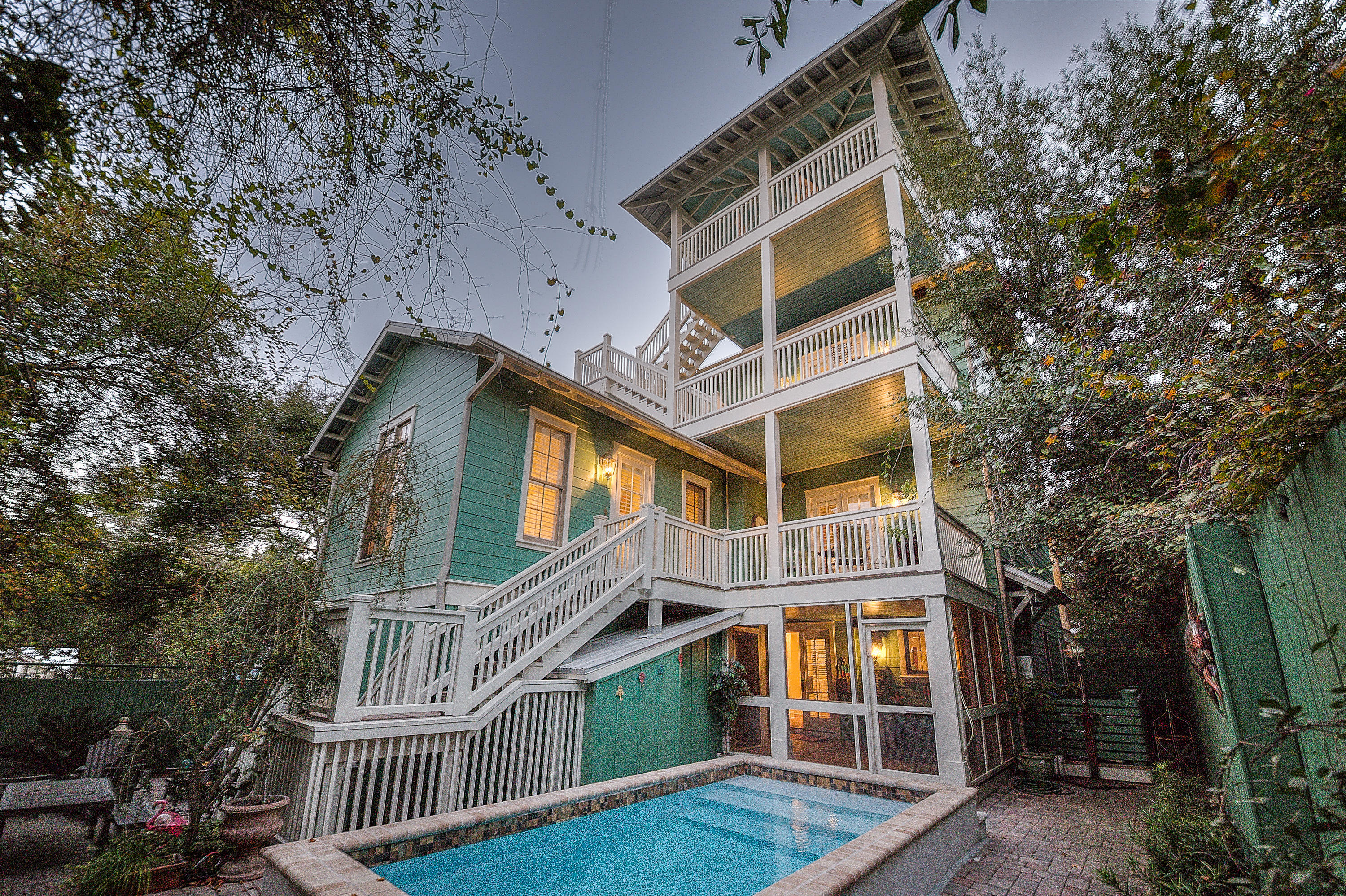 SEAGROVE 1ST ADDN - Residential