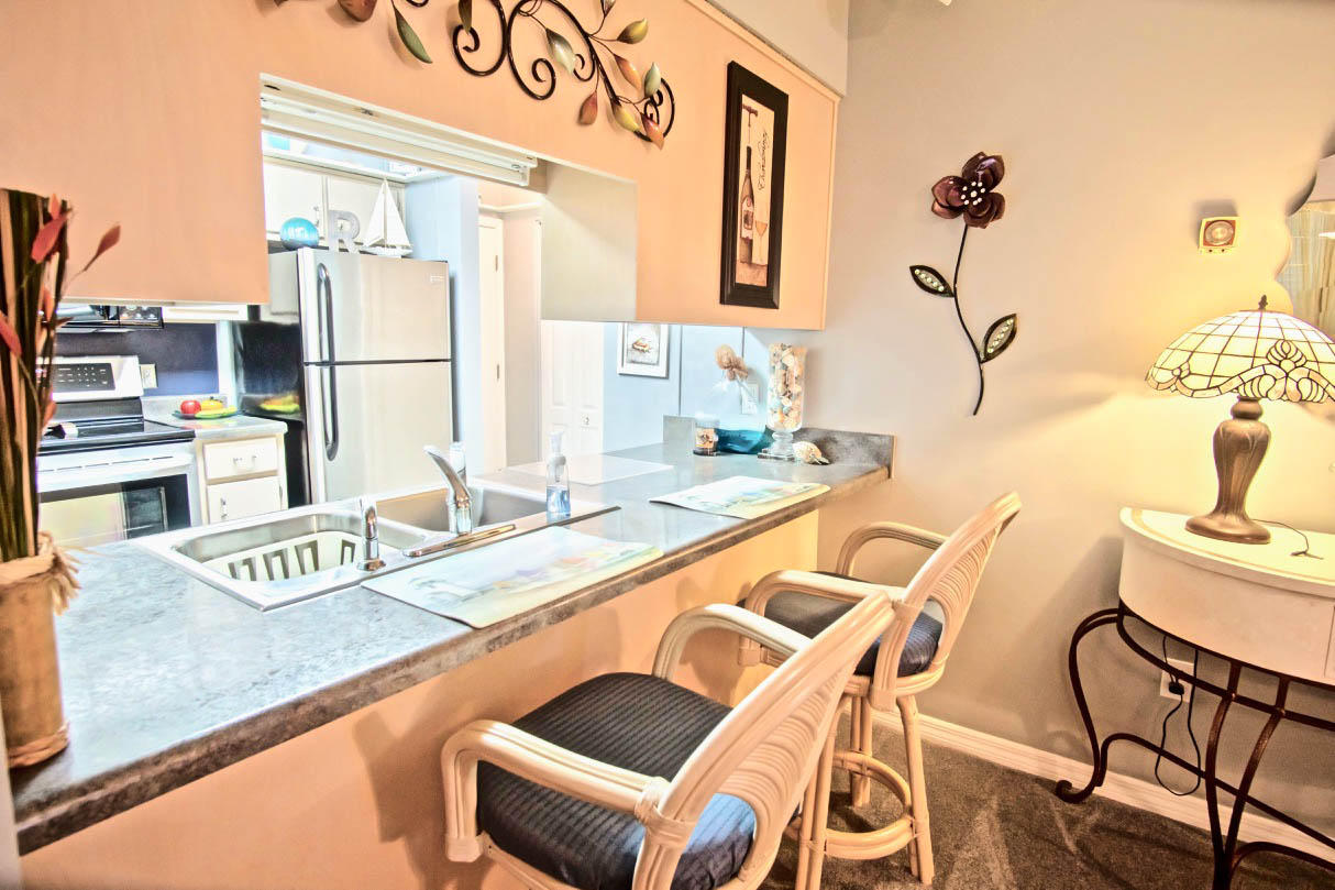 RIVIERA BEACH - Residential