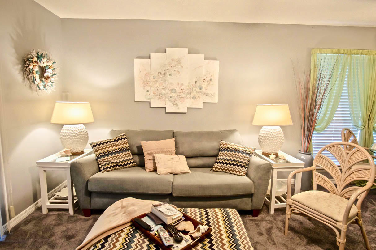 RIVIERA BEACH - Residential