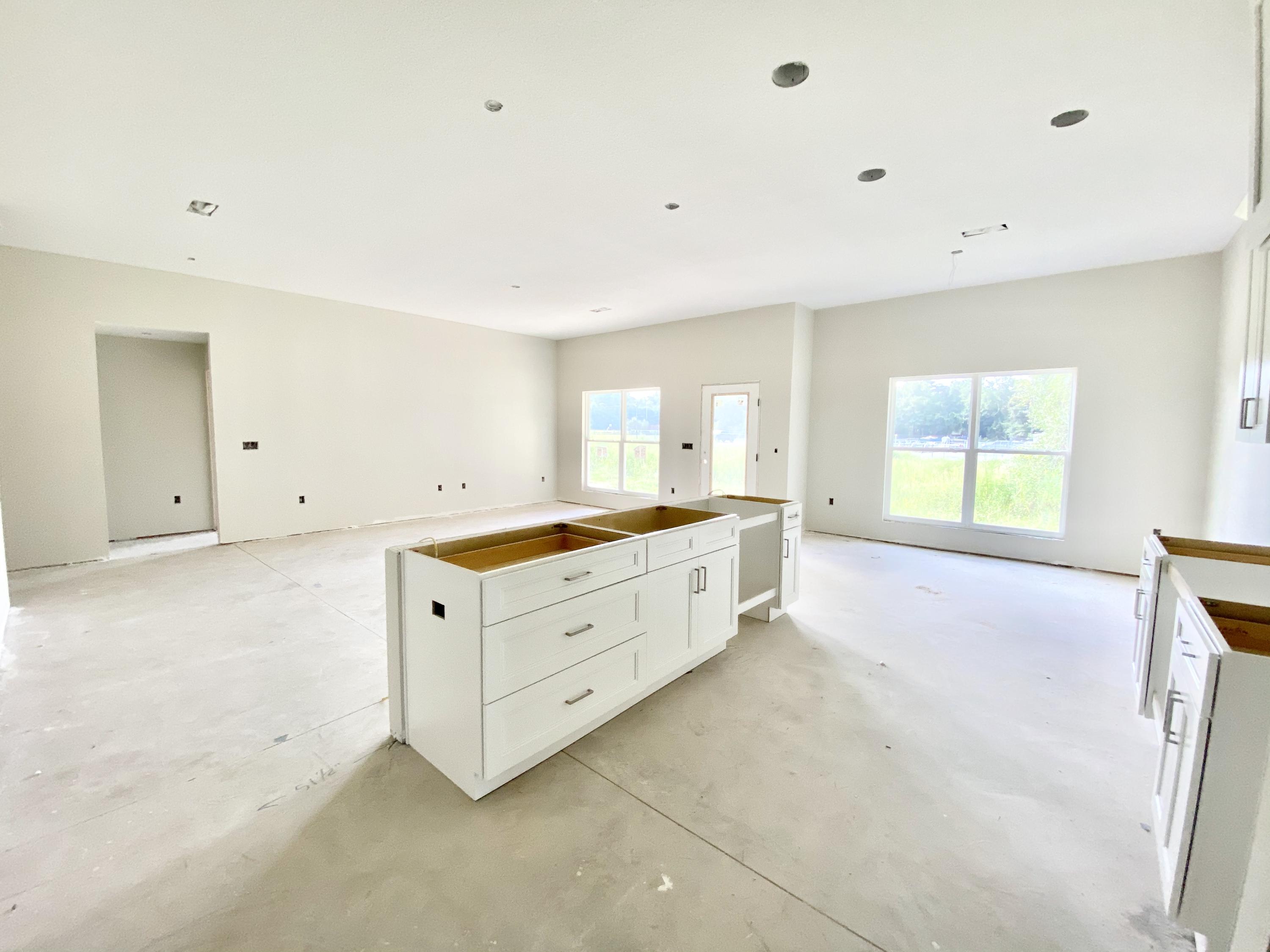 LAKE ARTHUR ESTATES - Residential