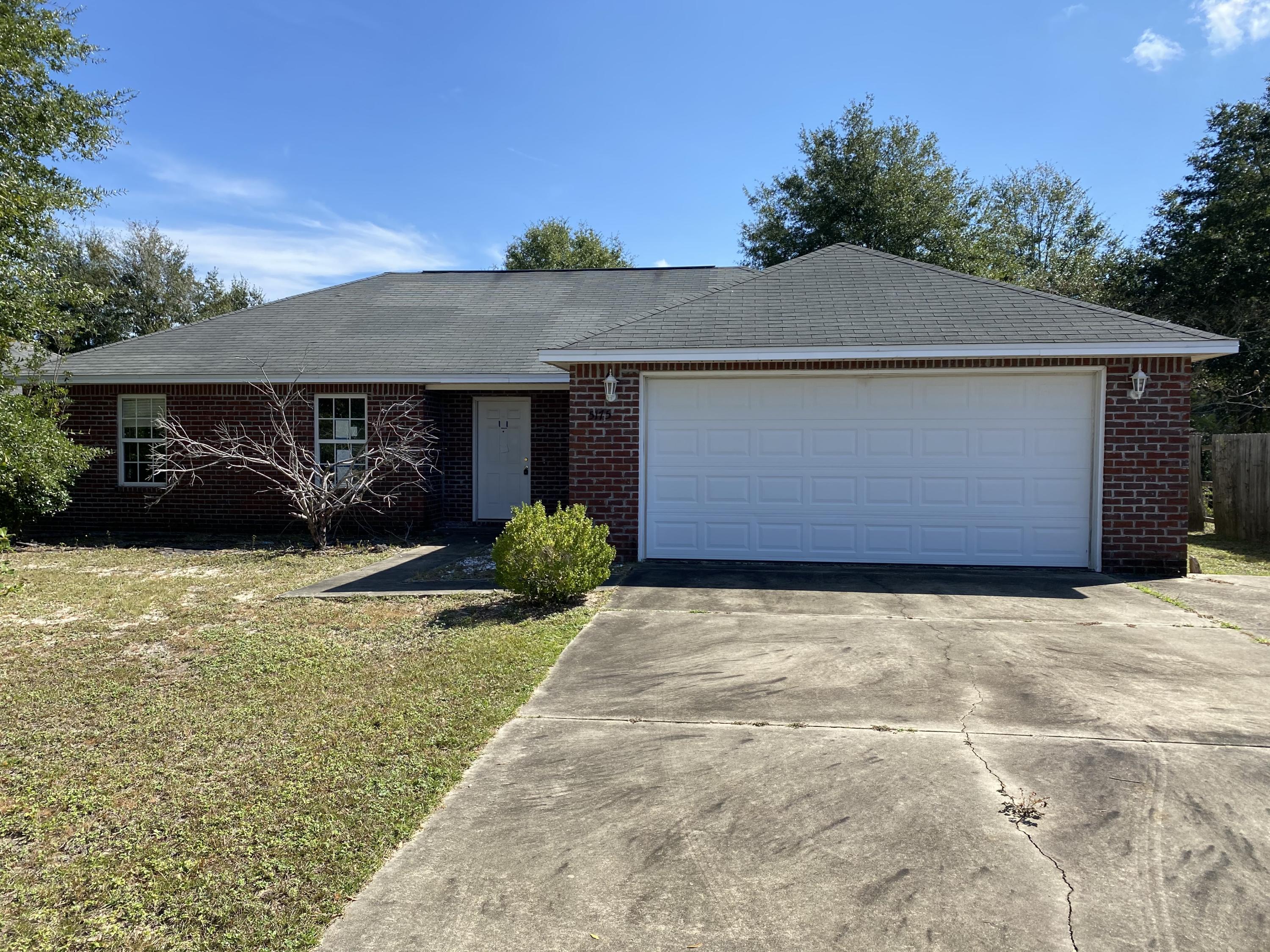 TRIPLE LAKES ESTATES - Residential