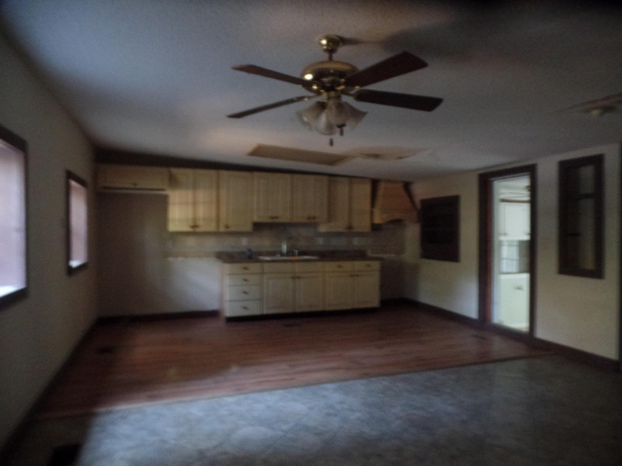 NO RECORDED SUBDIVISION - Residential