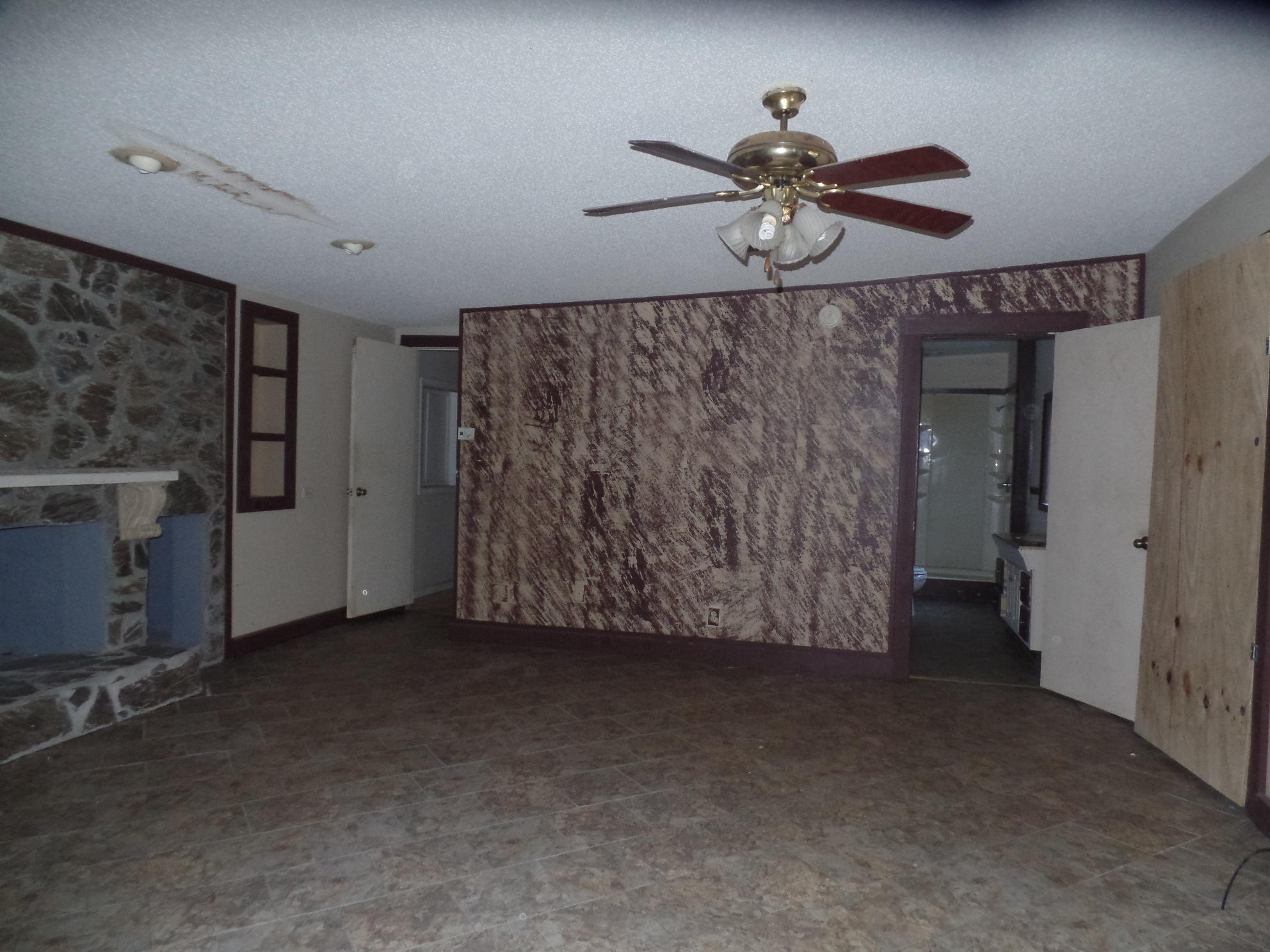 NO RECORDED SUBDIVISION - Residential