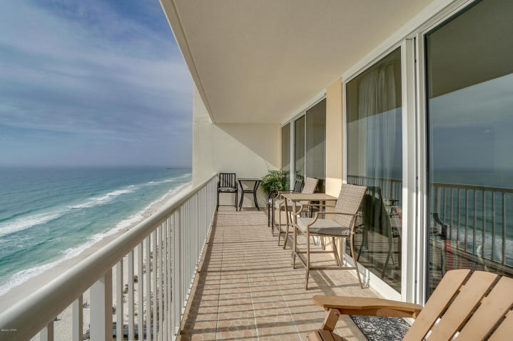 MAJESTIC BEACH TOWERS I - Residential