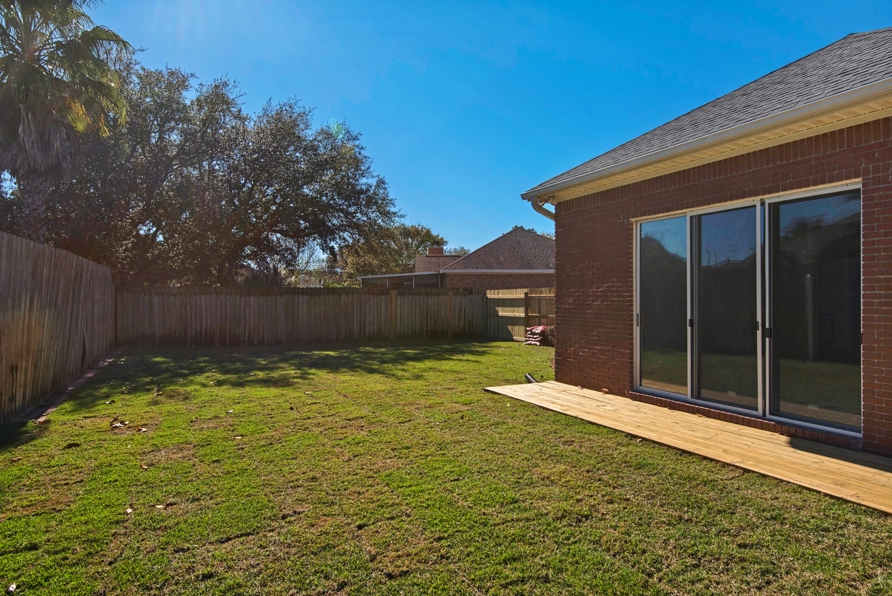 CASTELAR - Residential