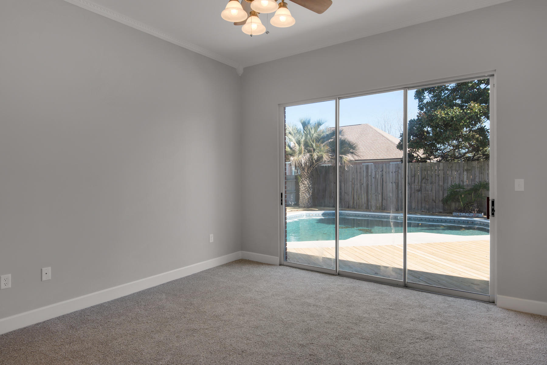 CASTELAR - Residential