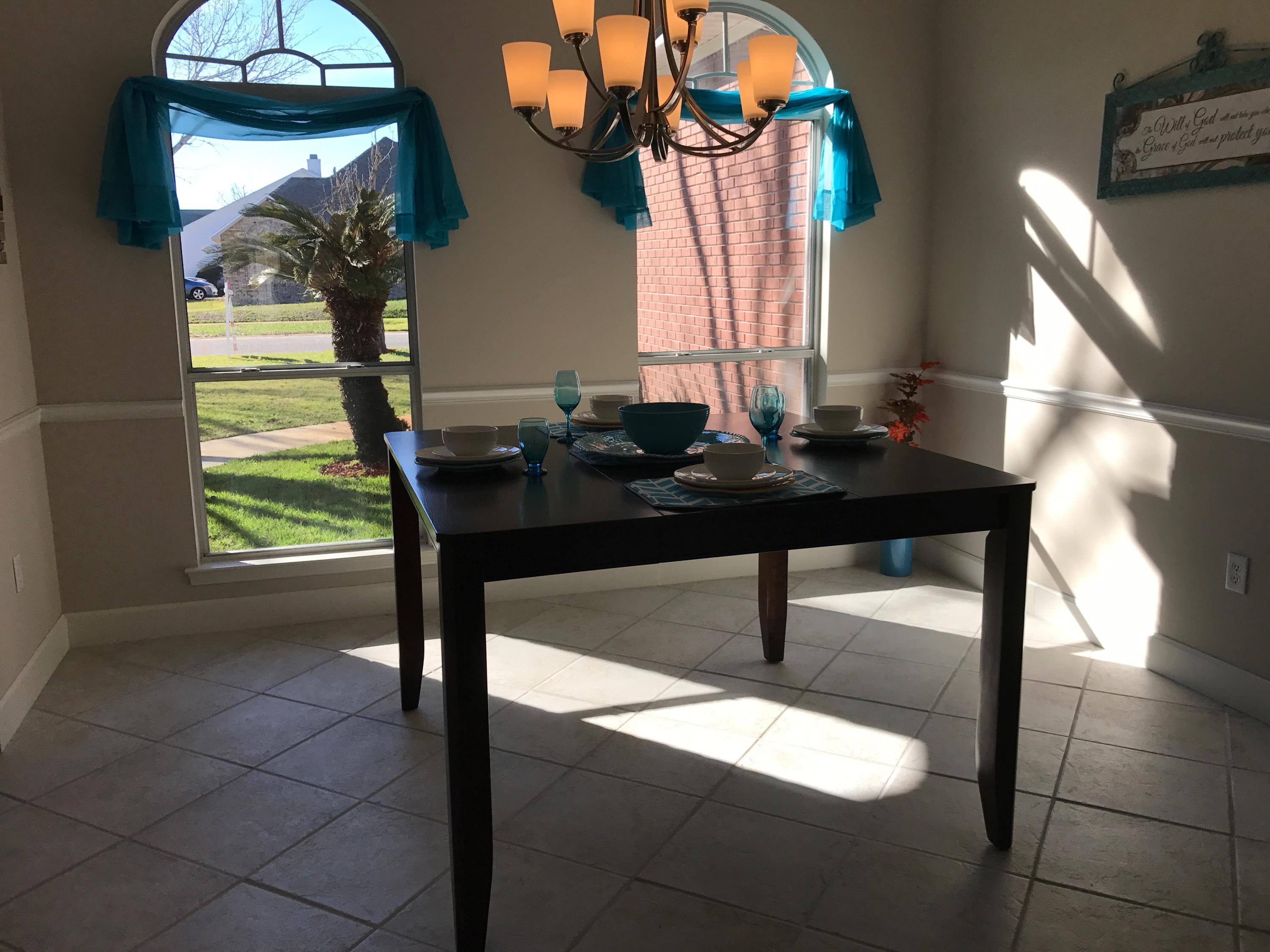 CASTELAR - Residential