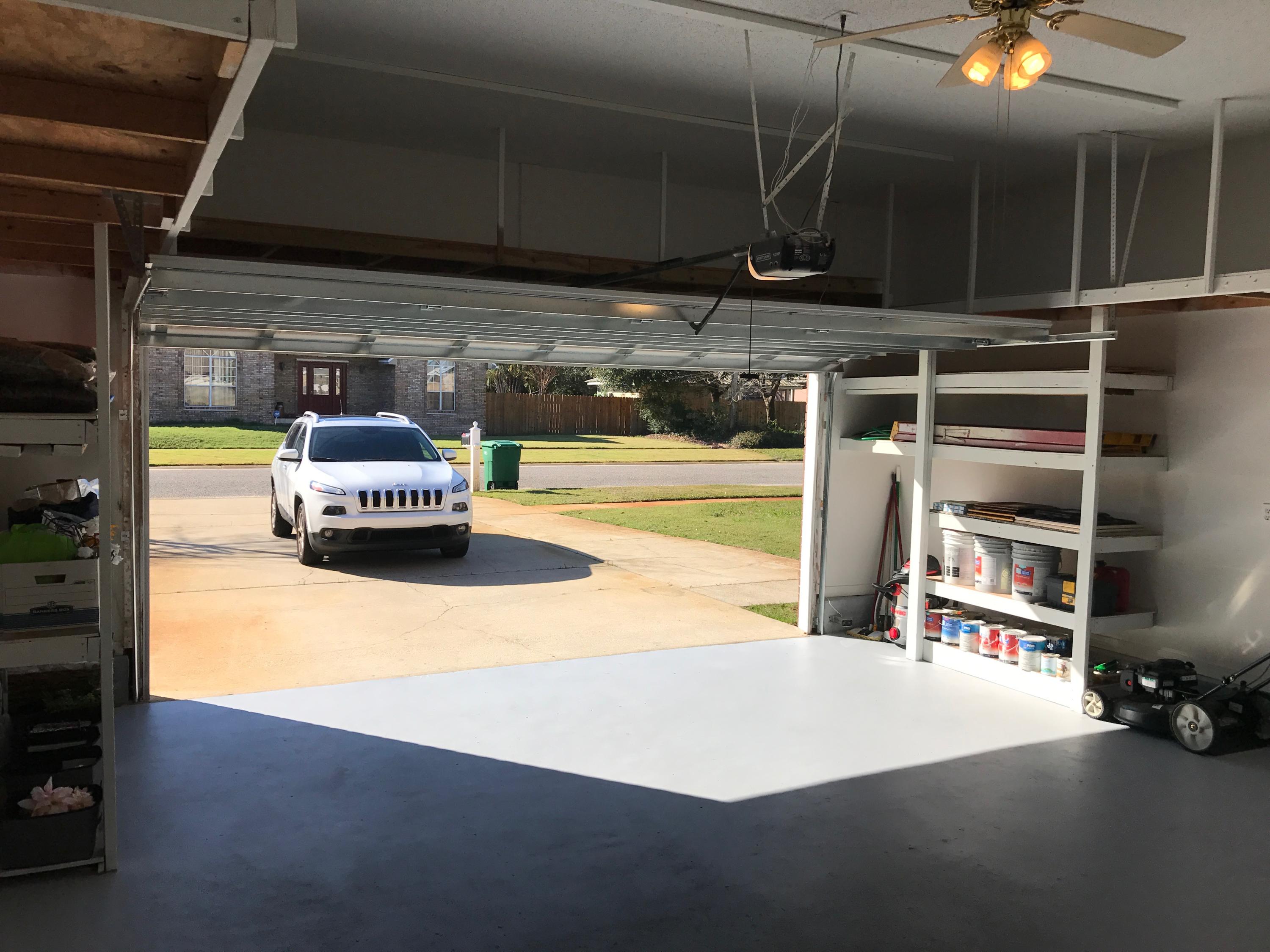 CASTELAR - Residential