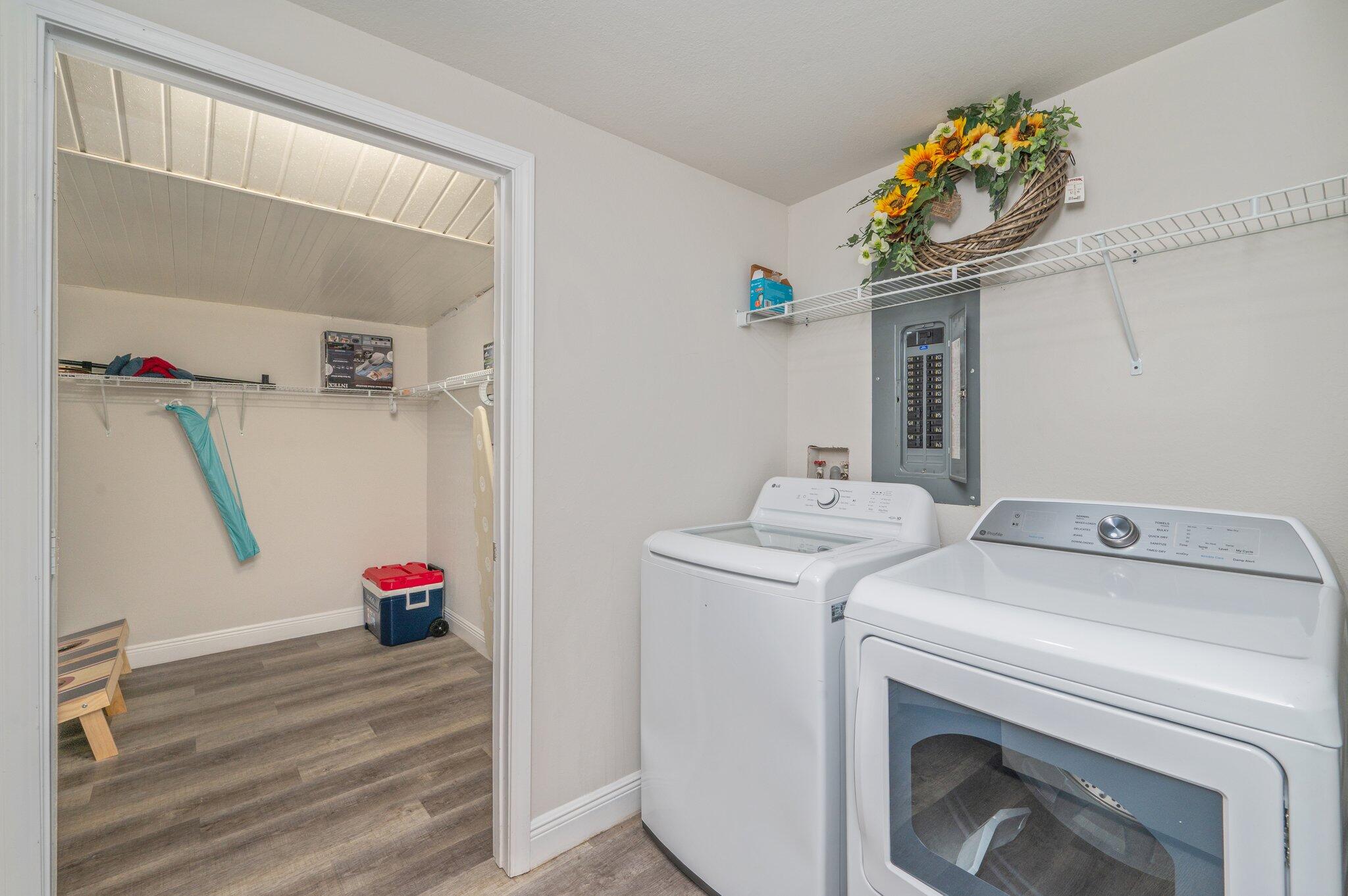 1ST ADD BEL-AIR S/D LOT 24 BLK A - Residential