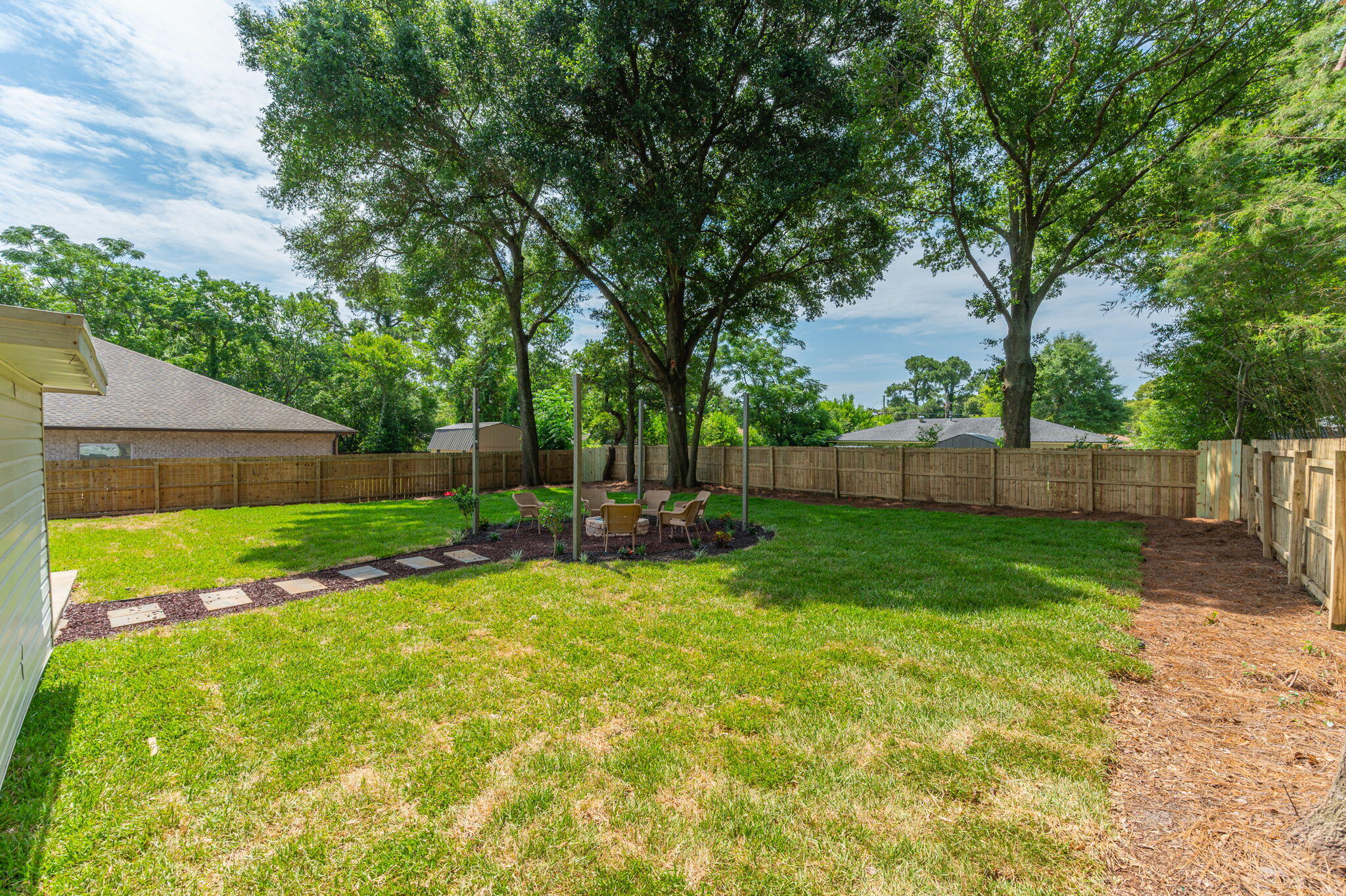 1ST ADD BEL-AIR S/D LOT 24 BLK A - Residential