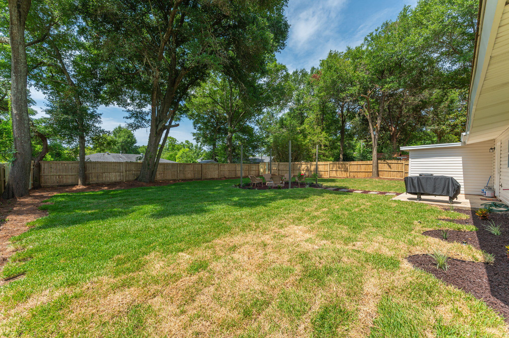 1ST ADD BEL-AIR S/D LOT 24 BLK A - Residential