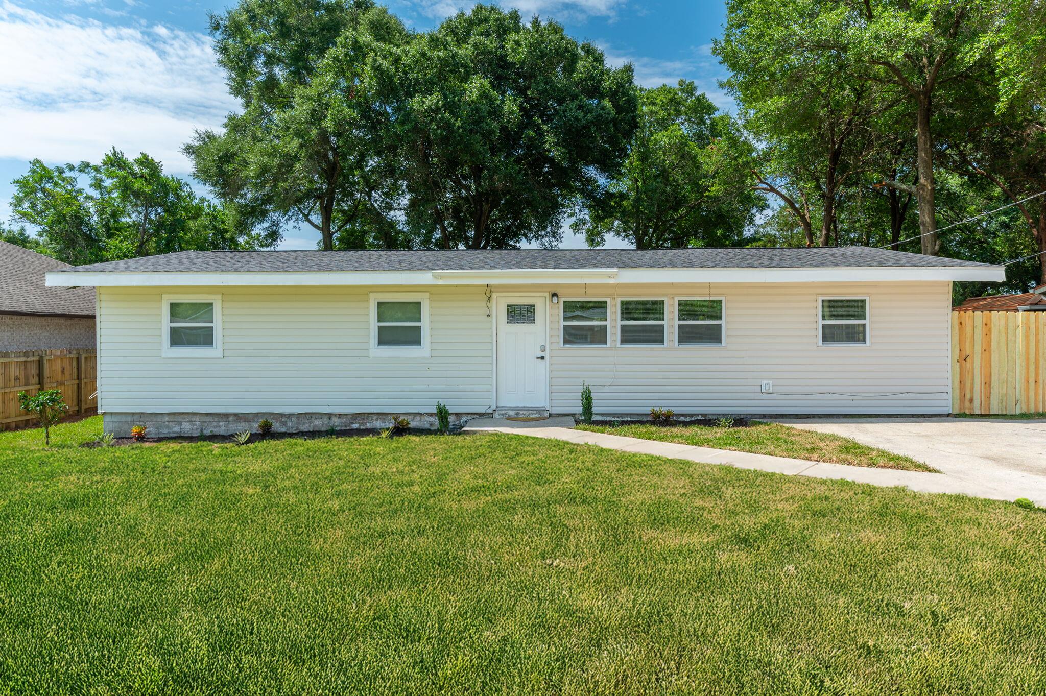 1ST ADD BEL-AIR S/D LOT 24 BLK A - Residential