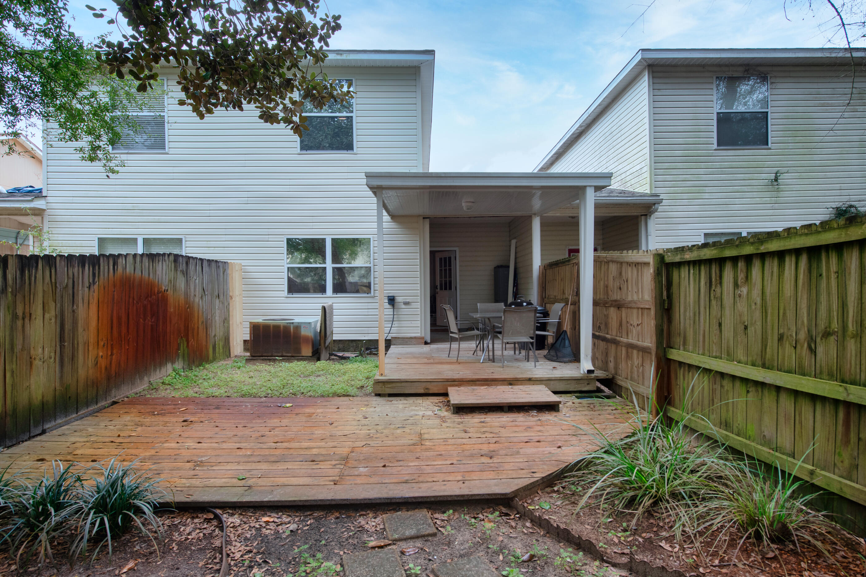 WALTON PARK LOT 2 - Residential