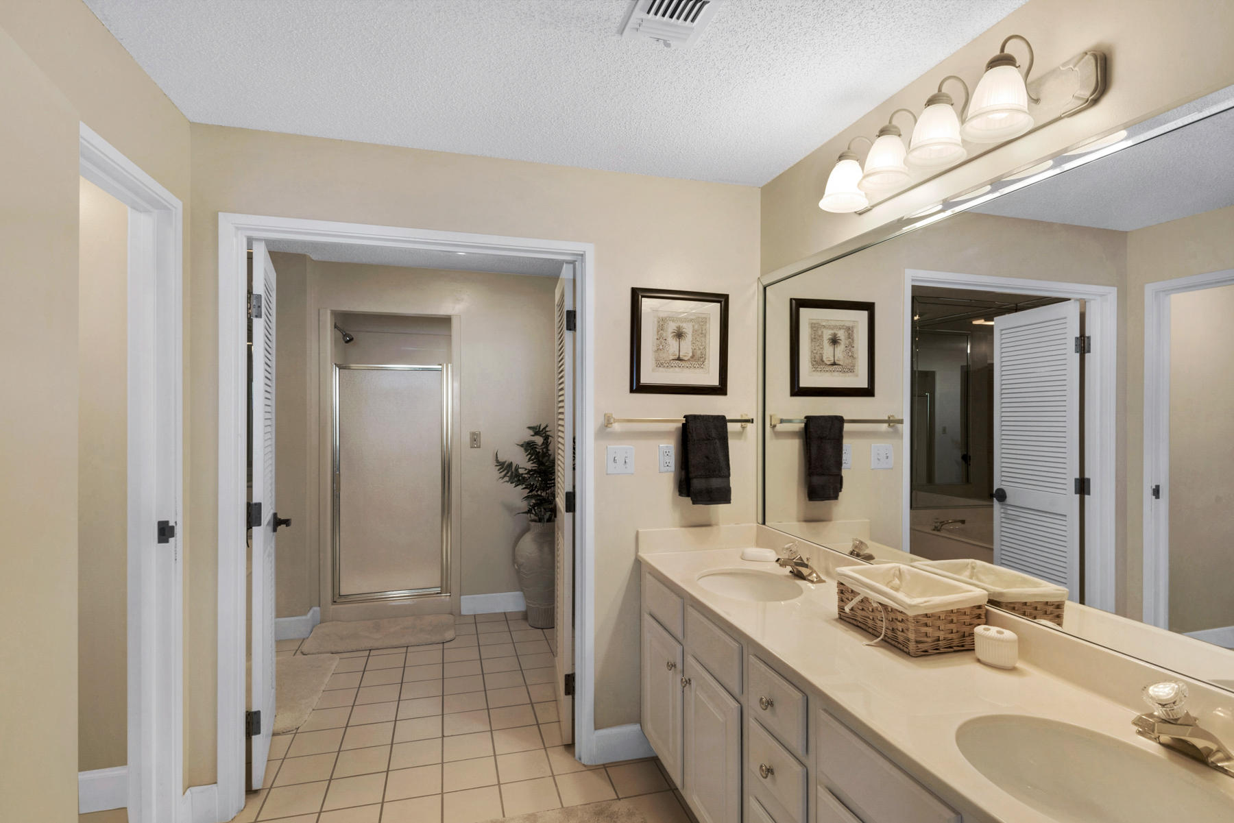 TIDES AT TOPS'L - Residential