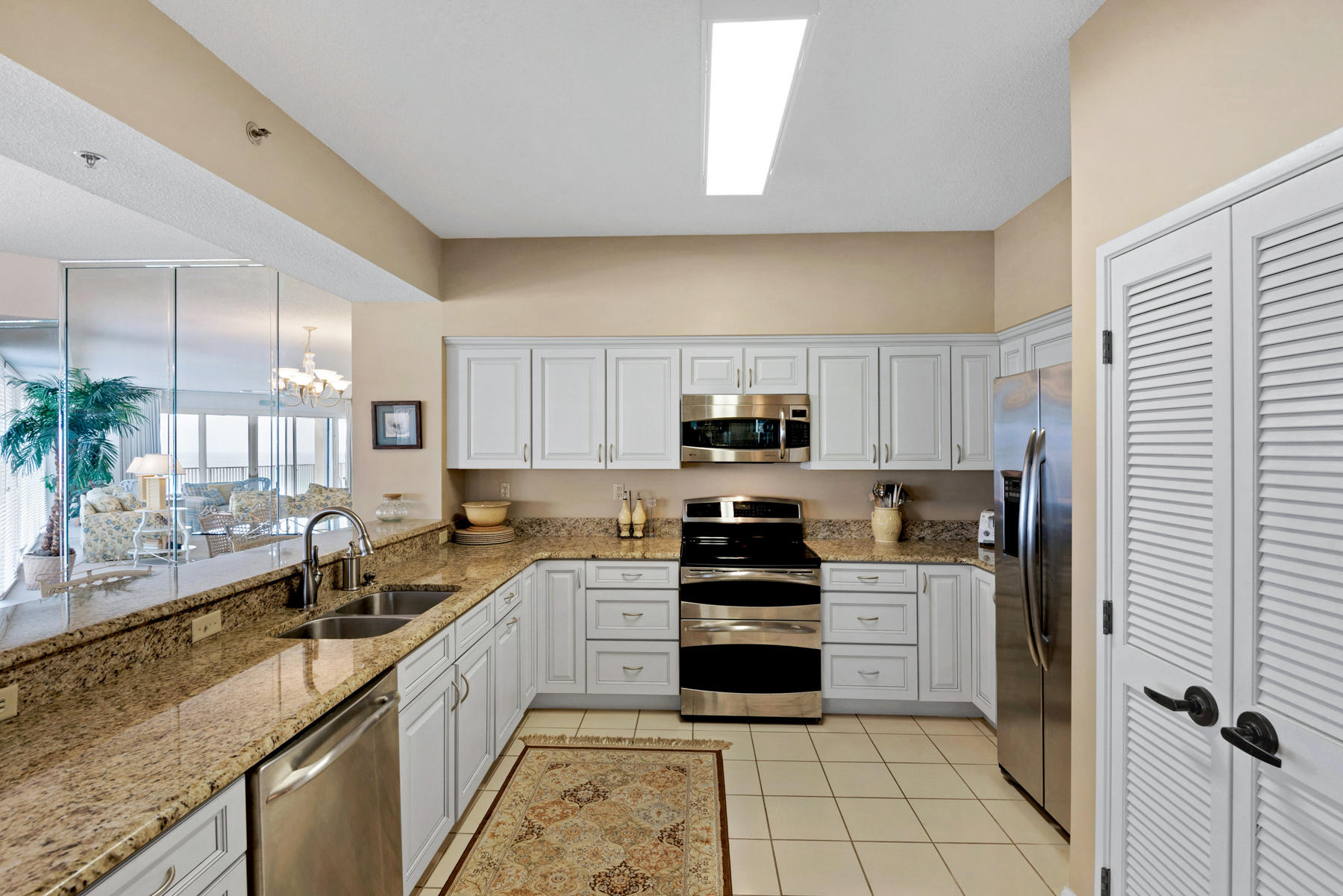 TIDES AT TOPS'L - Residential