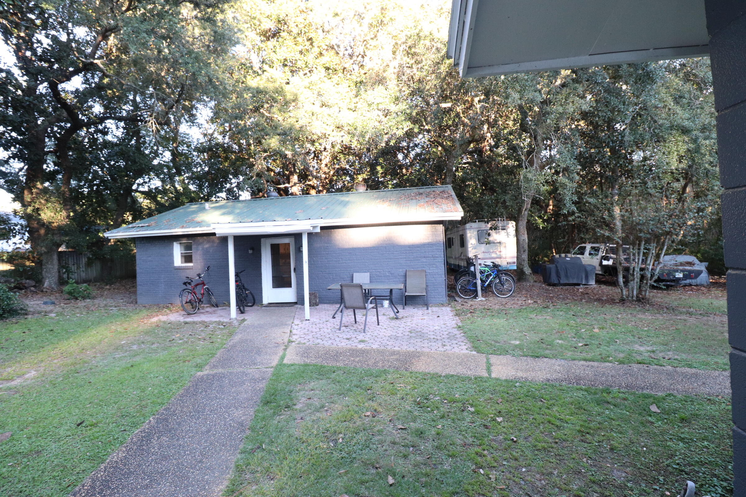 NO RECORDED SUBDIVISION - Residential