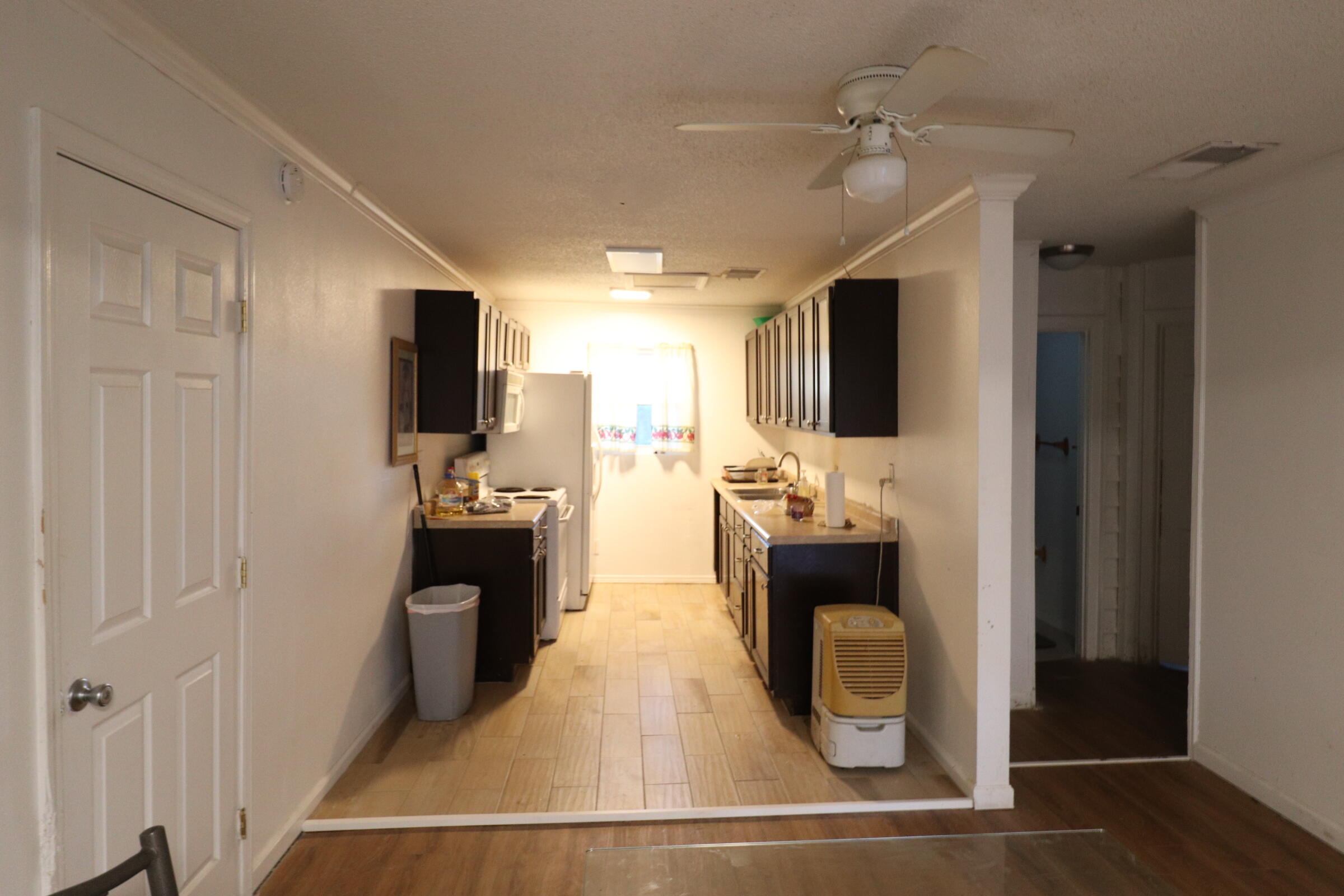 NO RECORDED SUBDIVISION - Residential