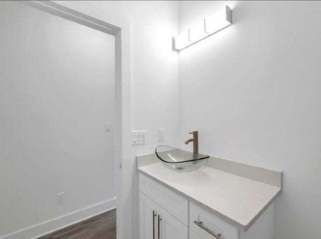 OAKWOOD HILLS - Residential