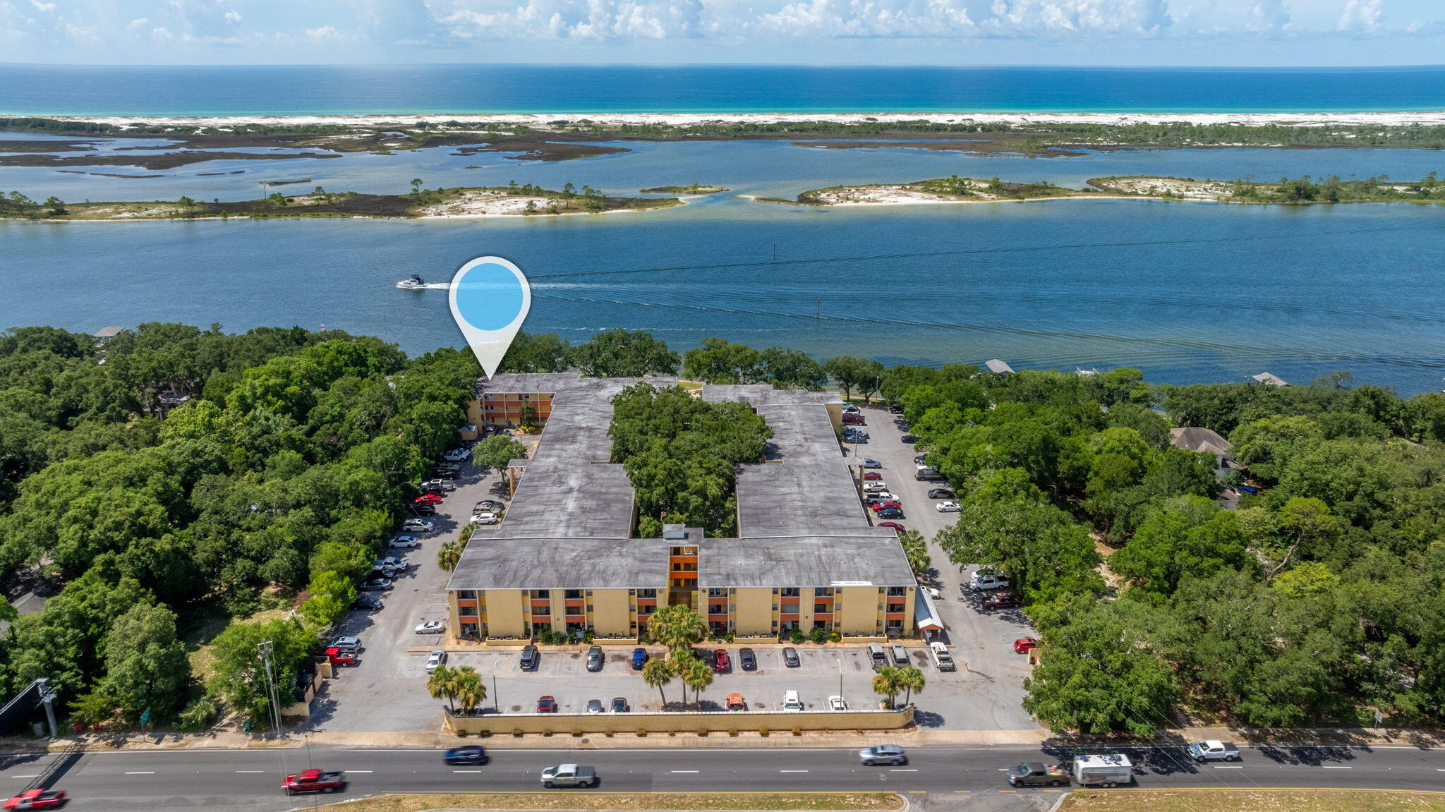 CEDARS CONDO - Residential